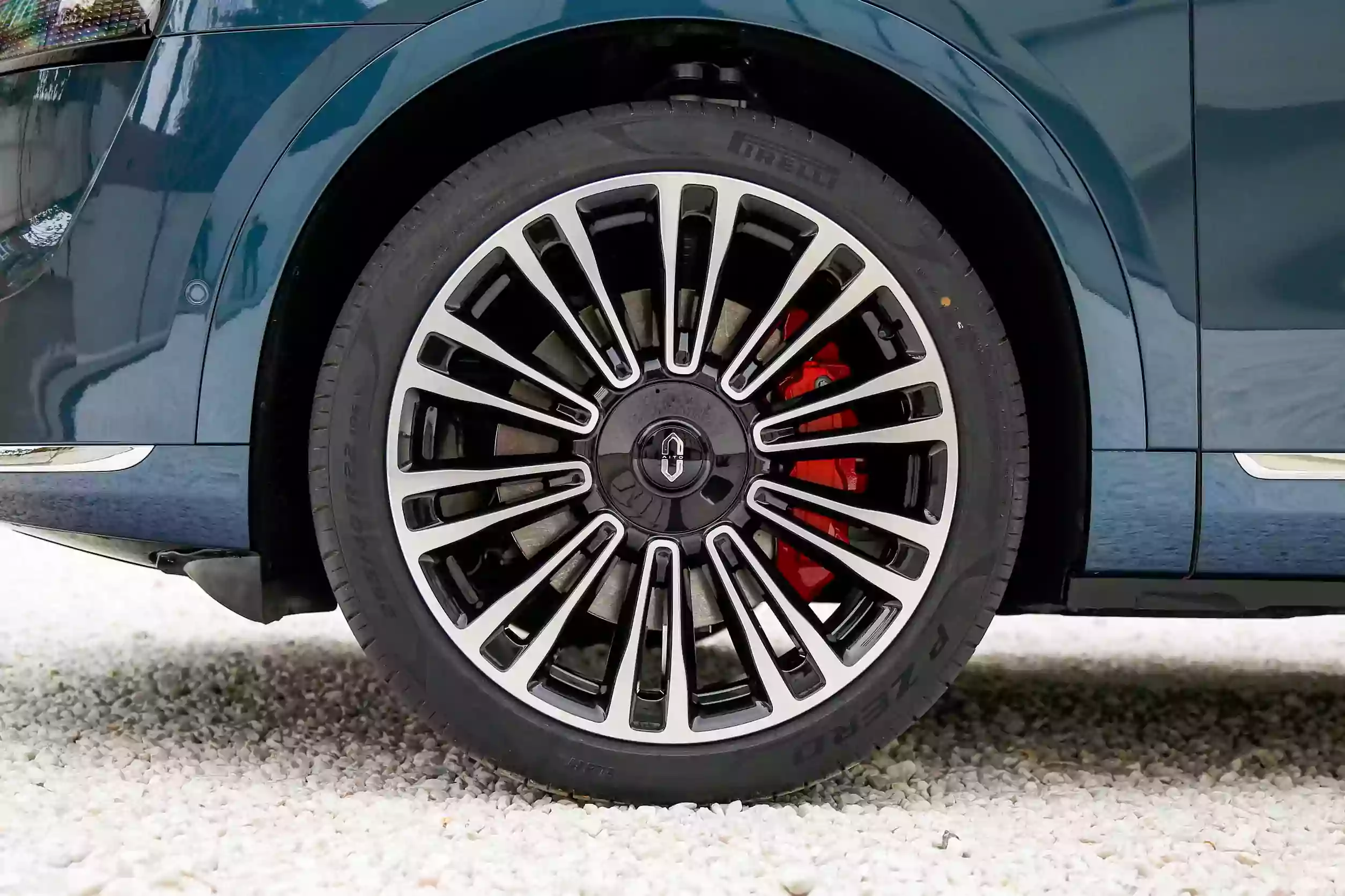 AITO M9 2023 REEV appearance-8