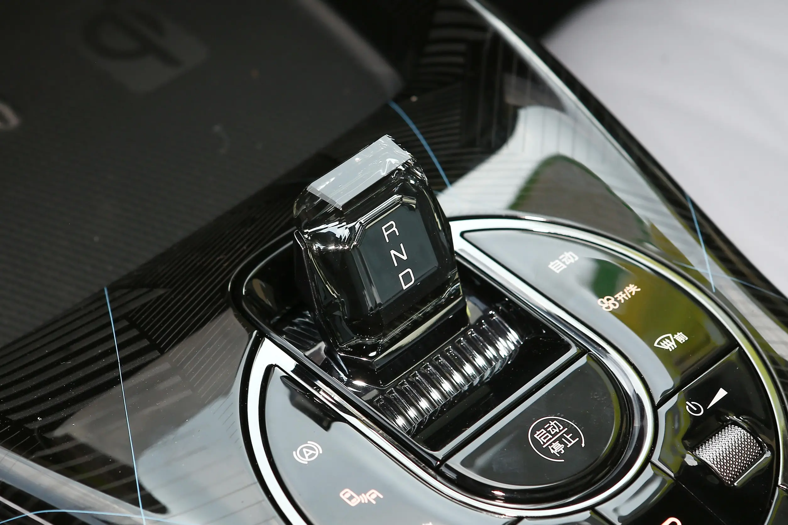 BYD Seal 2023 interior-3