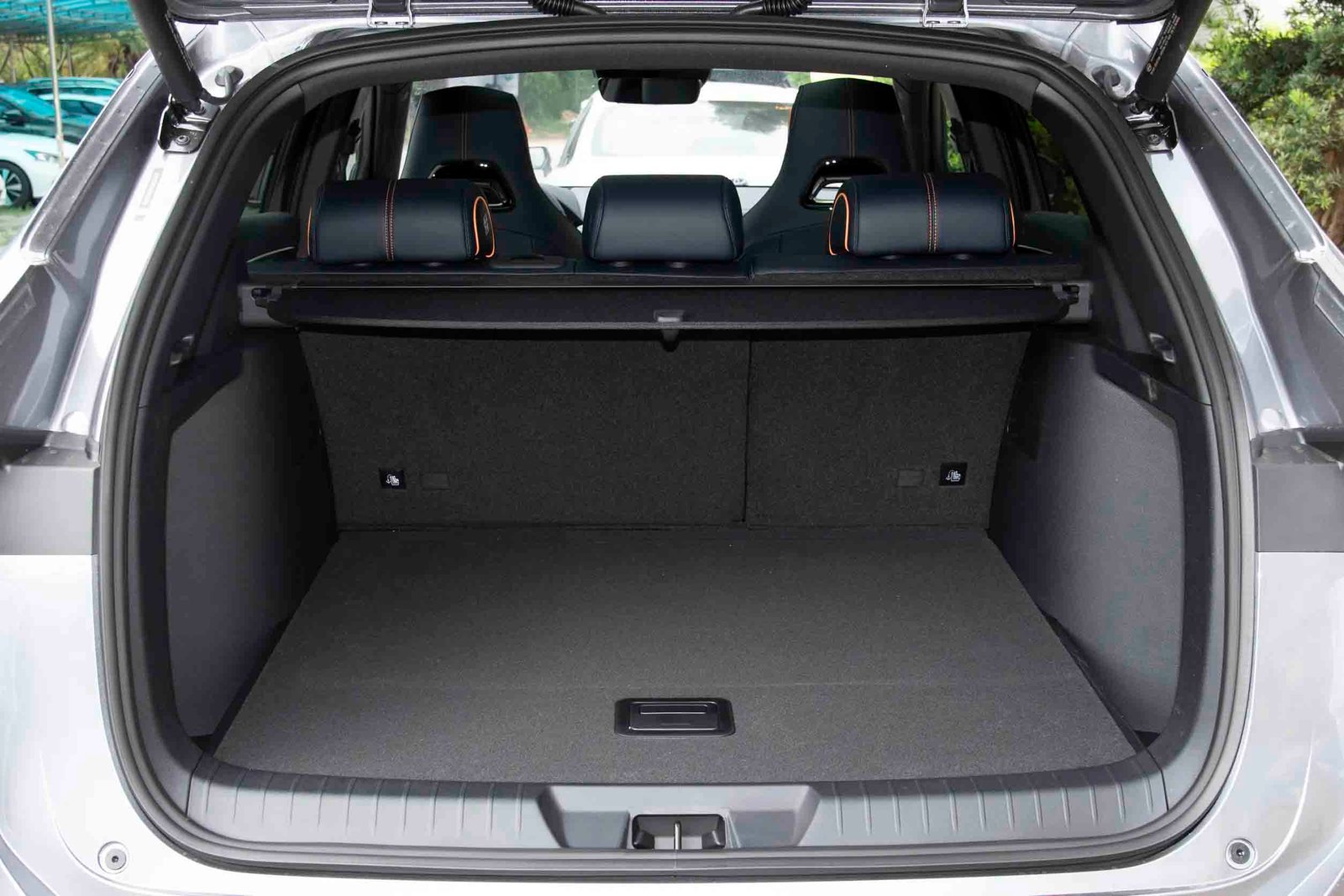 BYD Song PLUS DM-i 2023 space-4