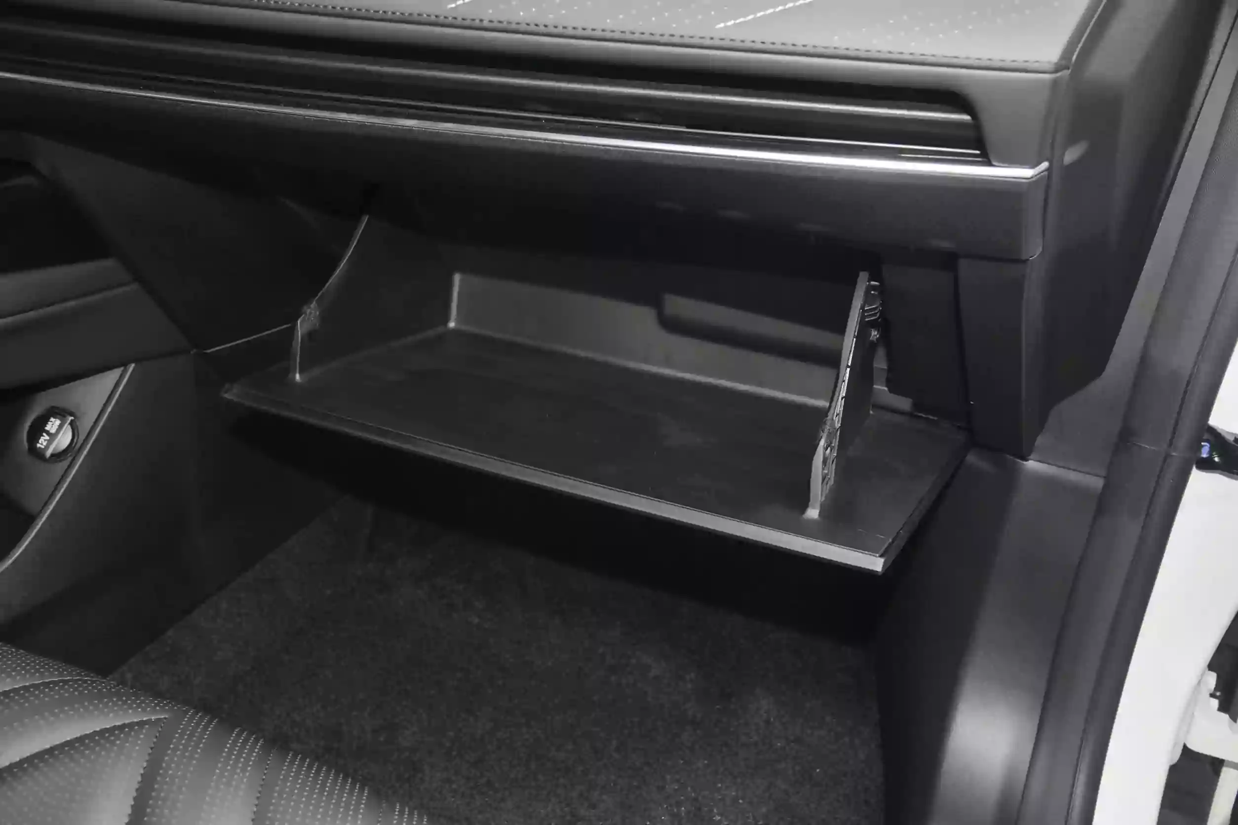 Changan DEEPAL SL03 2023 EV interior-4