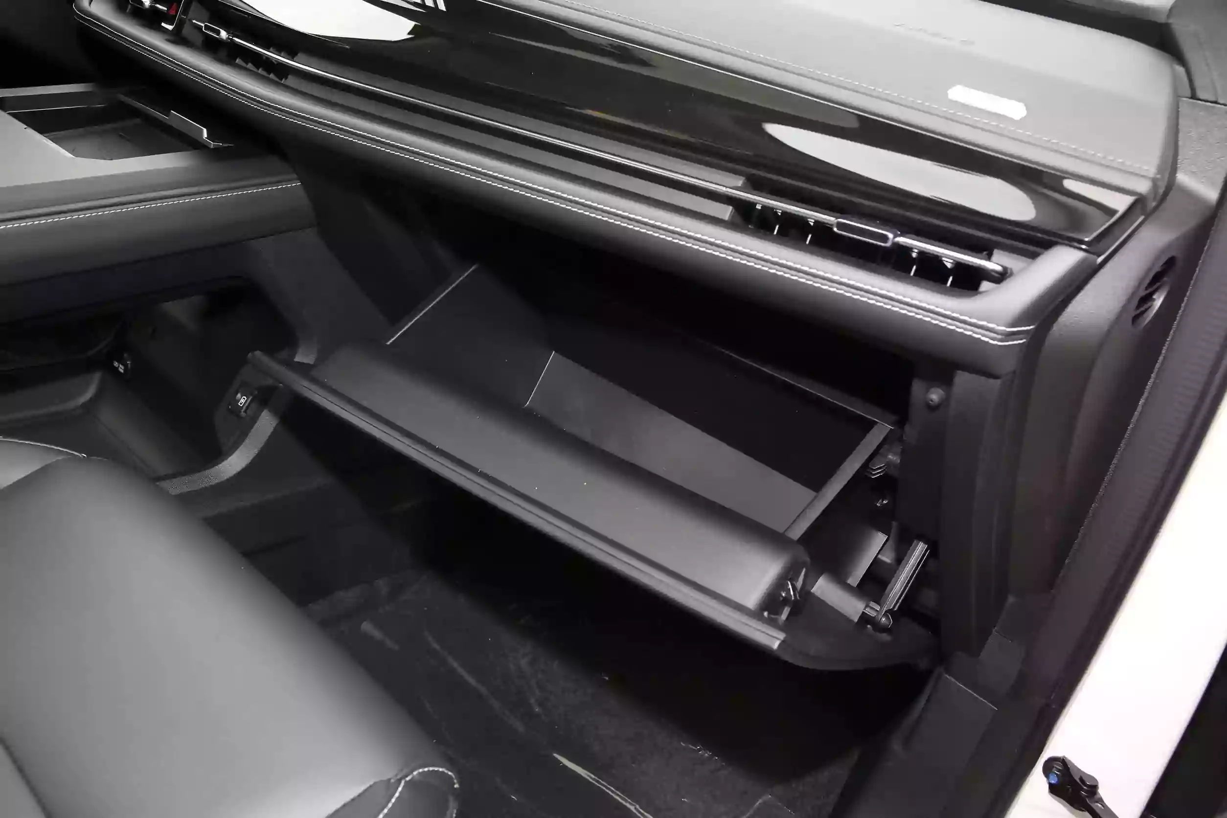 Changan UNI-K 2024 interior-4