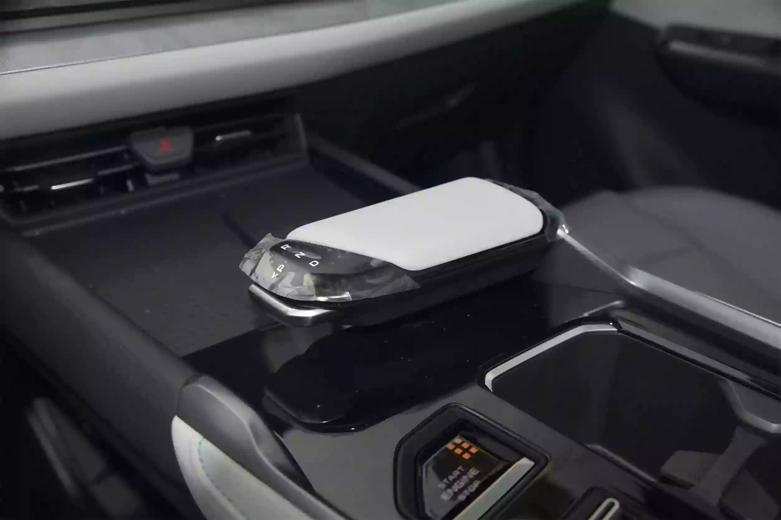 Changan UNI-T 2023 interior-3