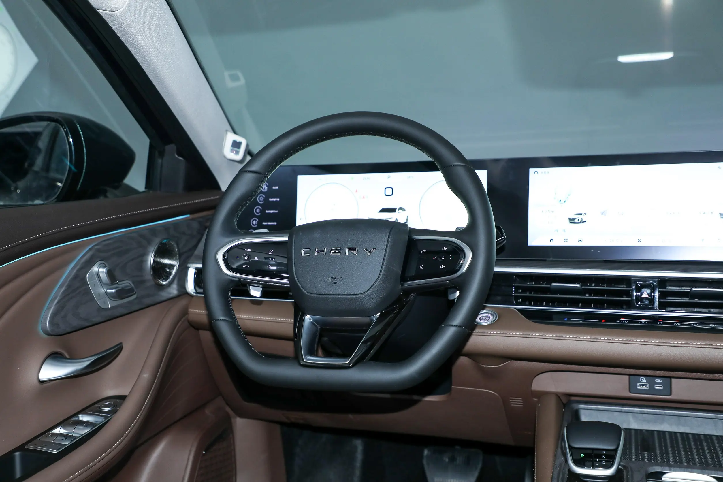 Chery ARRIZO 8 2023 interior-2