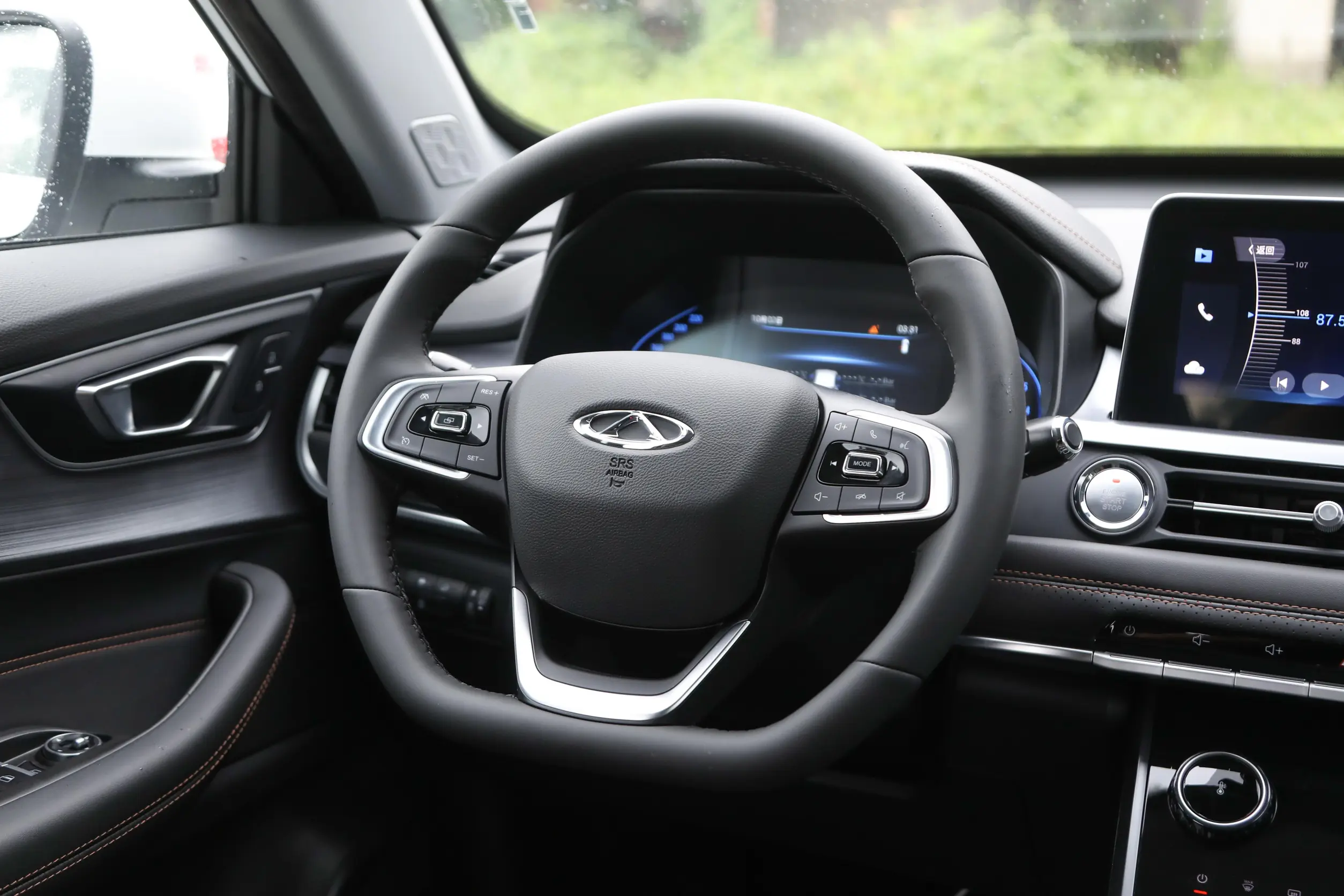 Chery Tiggo 5x 2023 interior-2