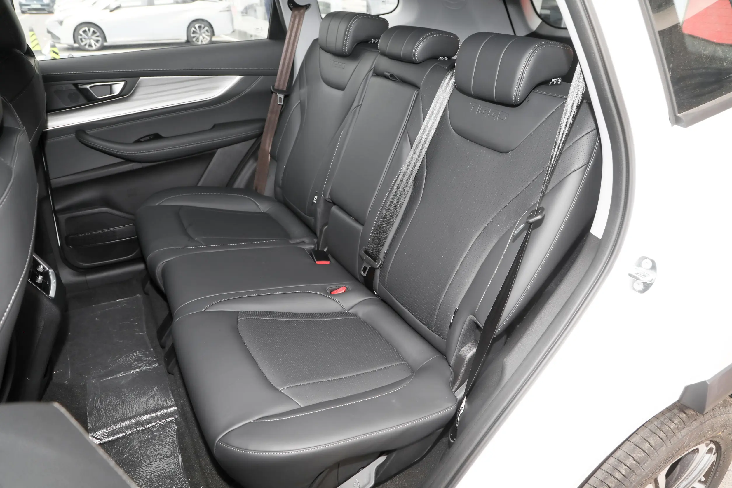 Chery Tiggo 8 2023 space-2