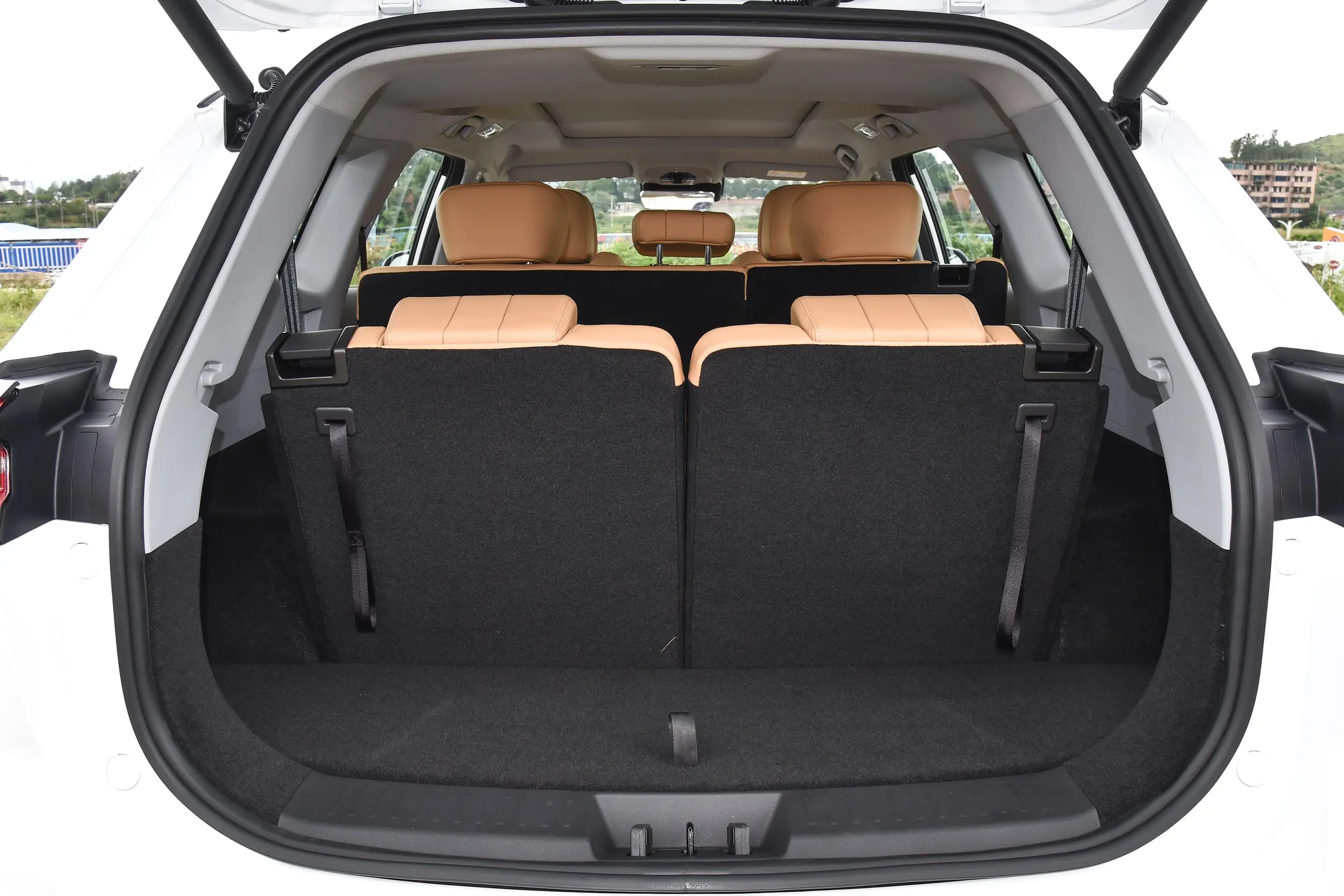 Chery Tiggo 8 PRO 2024 space-4