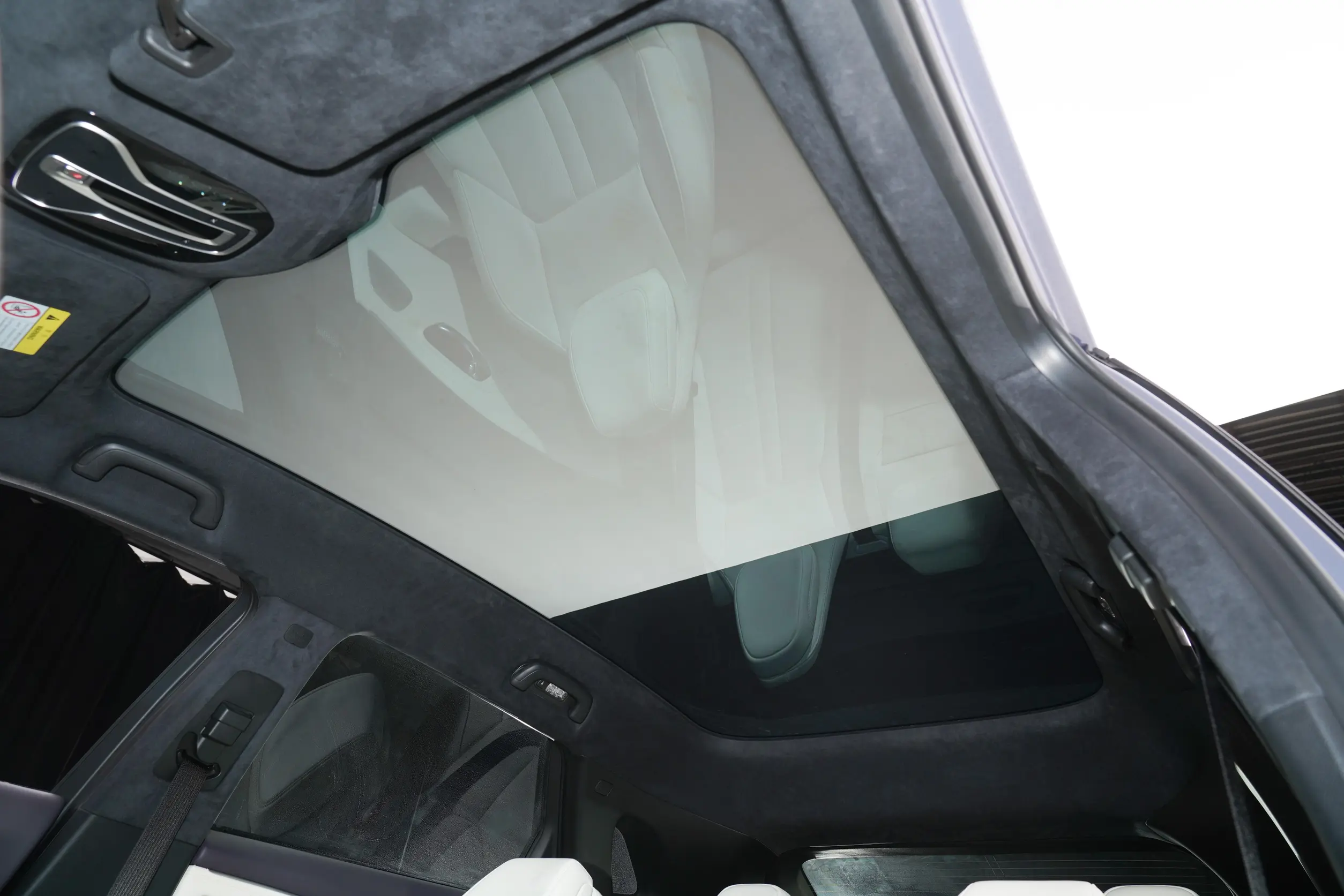 GAC Aion LX 2022 space-3