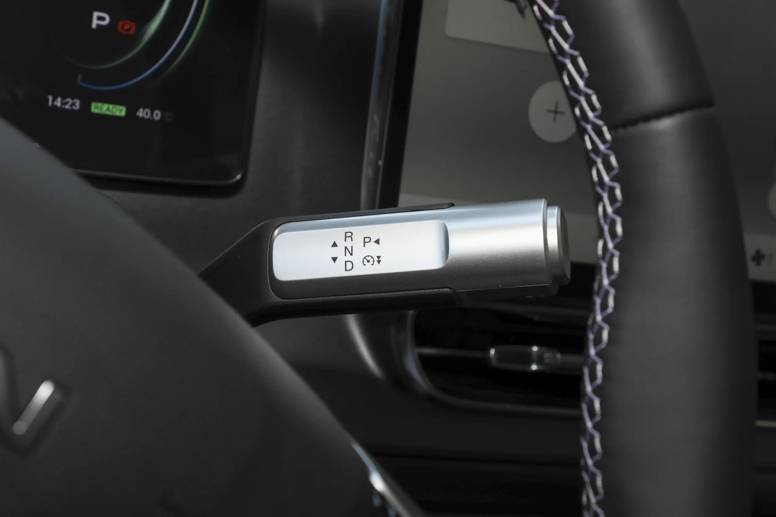 GAC Aion V 2024 interior-3