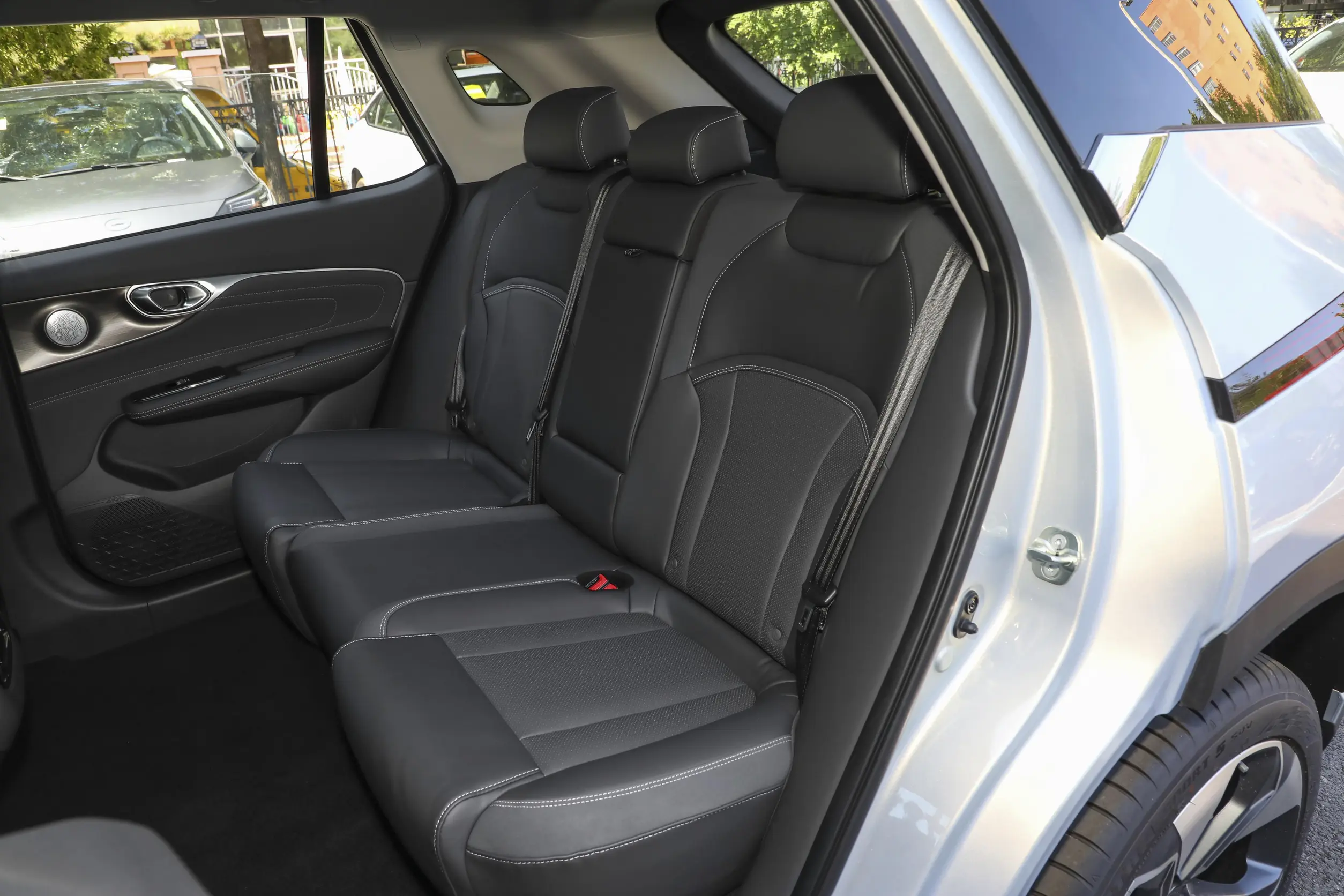 GAC Aion V 2024 space-2