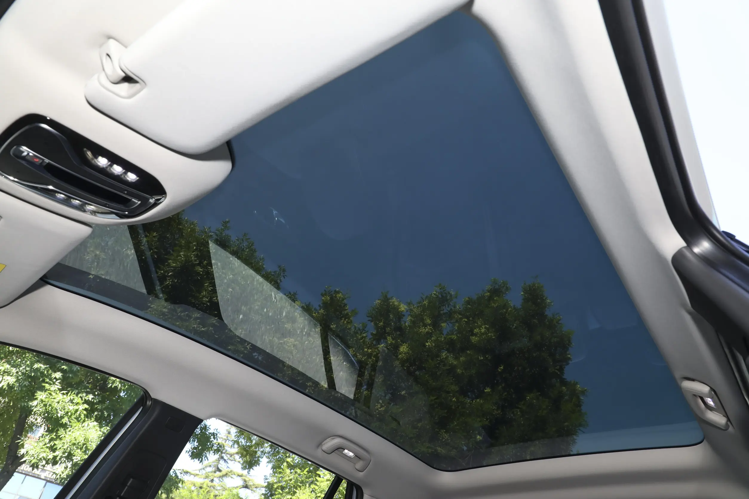 GAC Aion V 2024 space-3