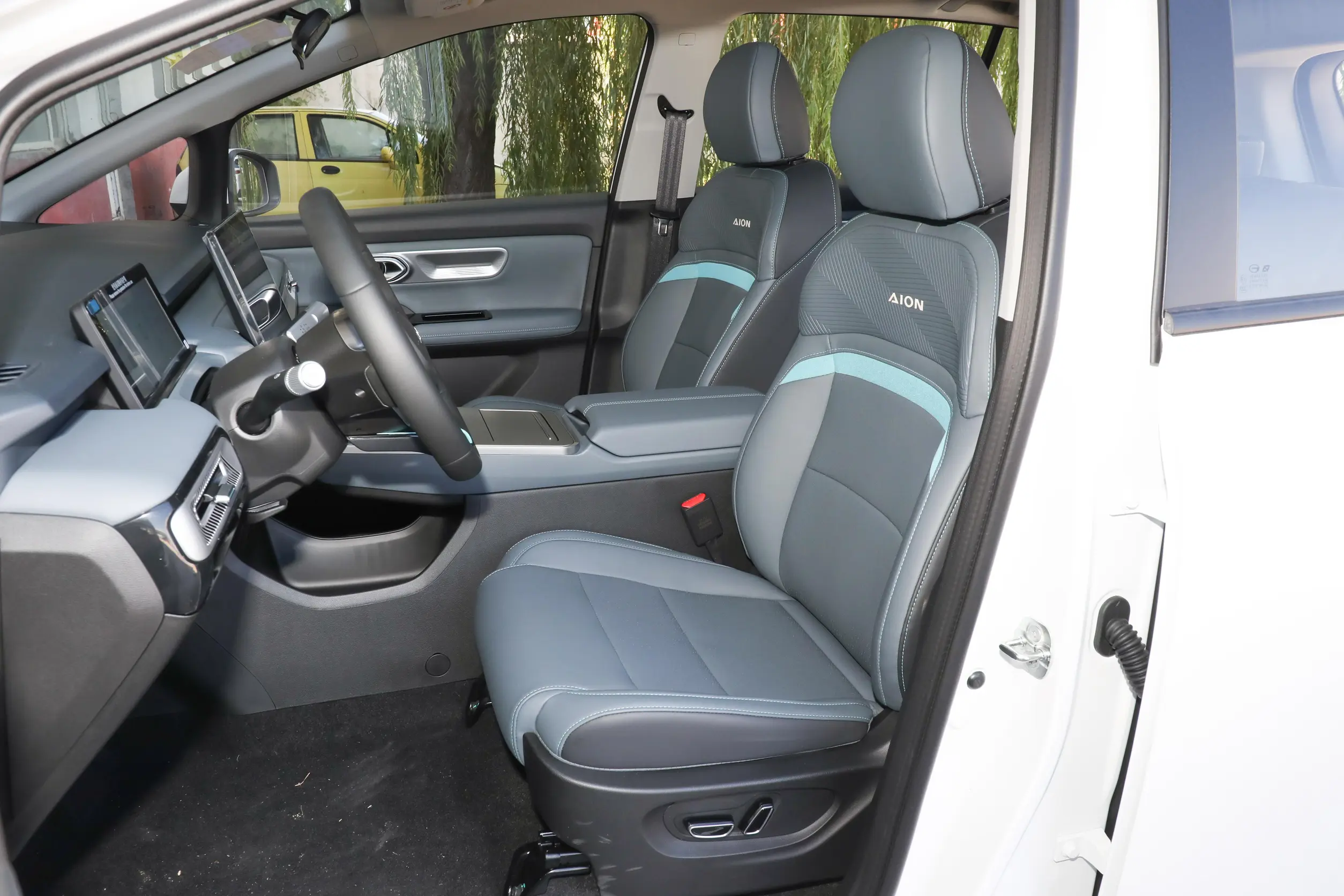 GAC Aion Y 2023 space-1