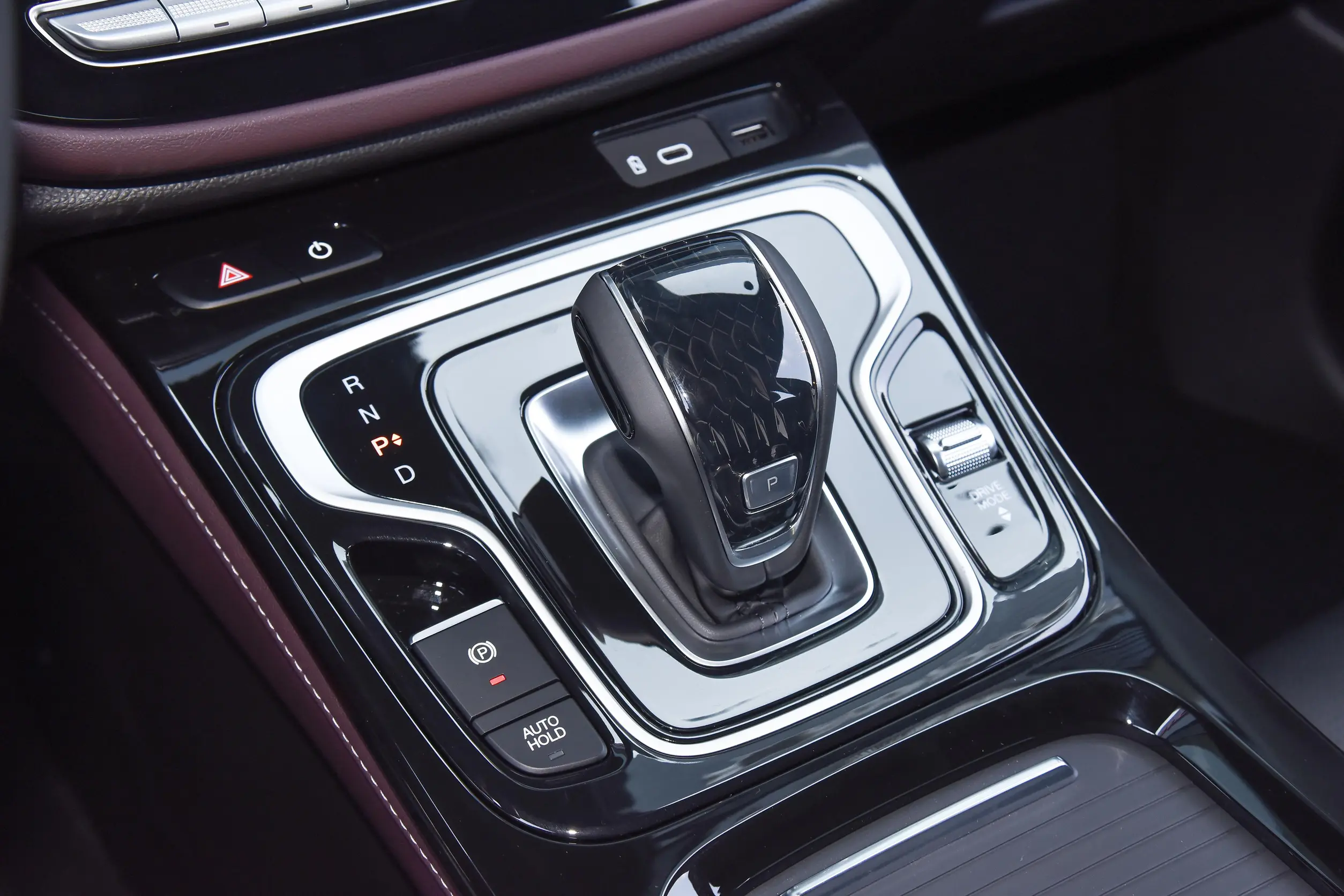 GAC Trumpchi M6 2023 interior-3