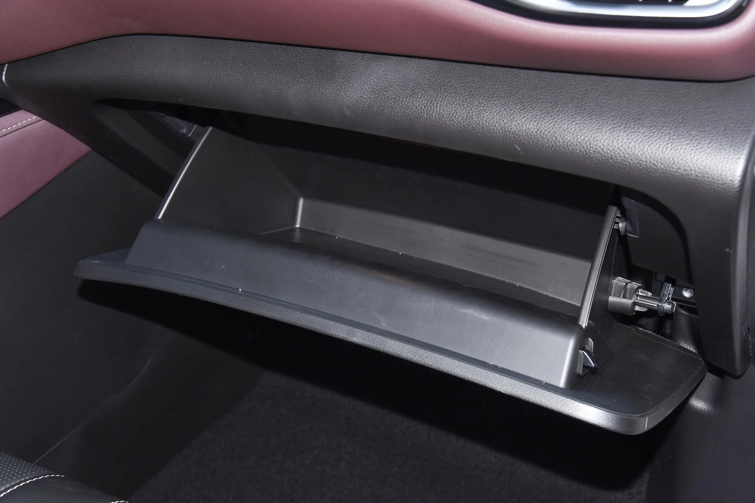 GAC Trumpchi M6 2023 interior-4