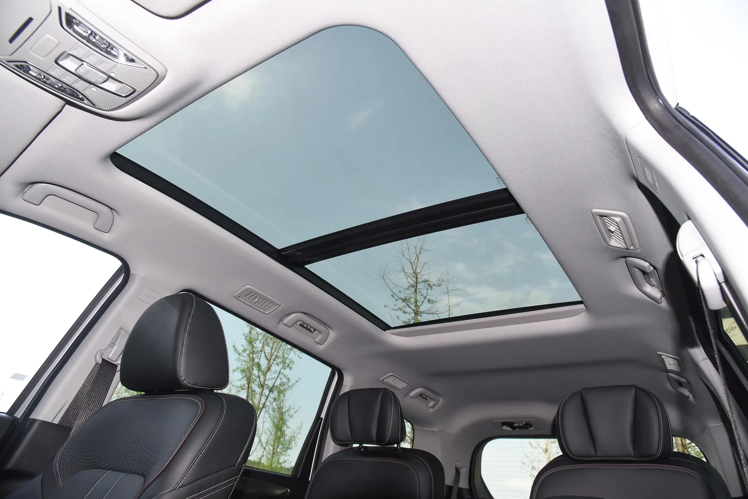 GAC Trumpchi M6 2023 space-3