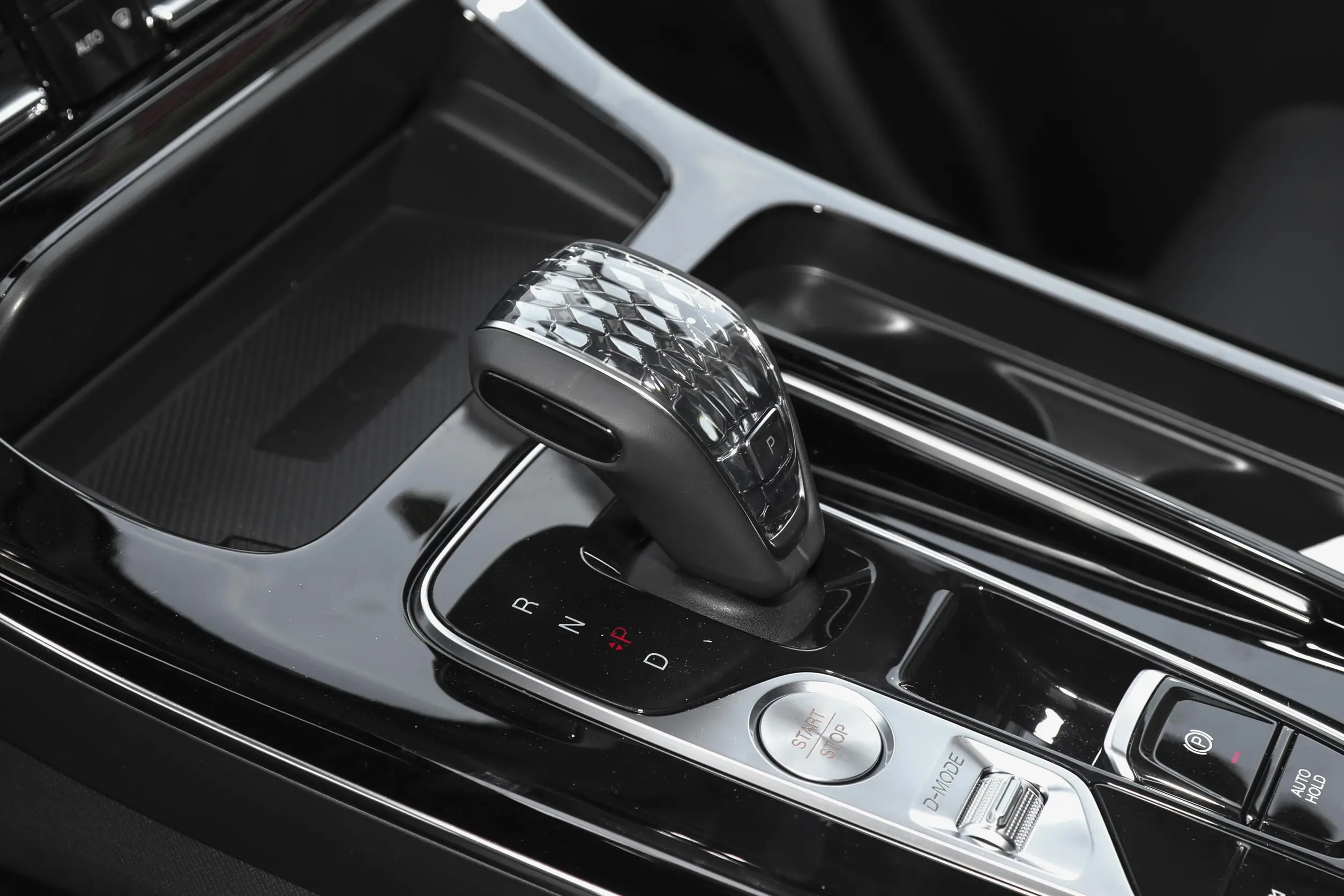 GAC Trumpchi M8 2024 interior-3