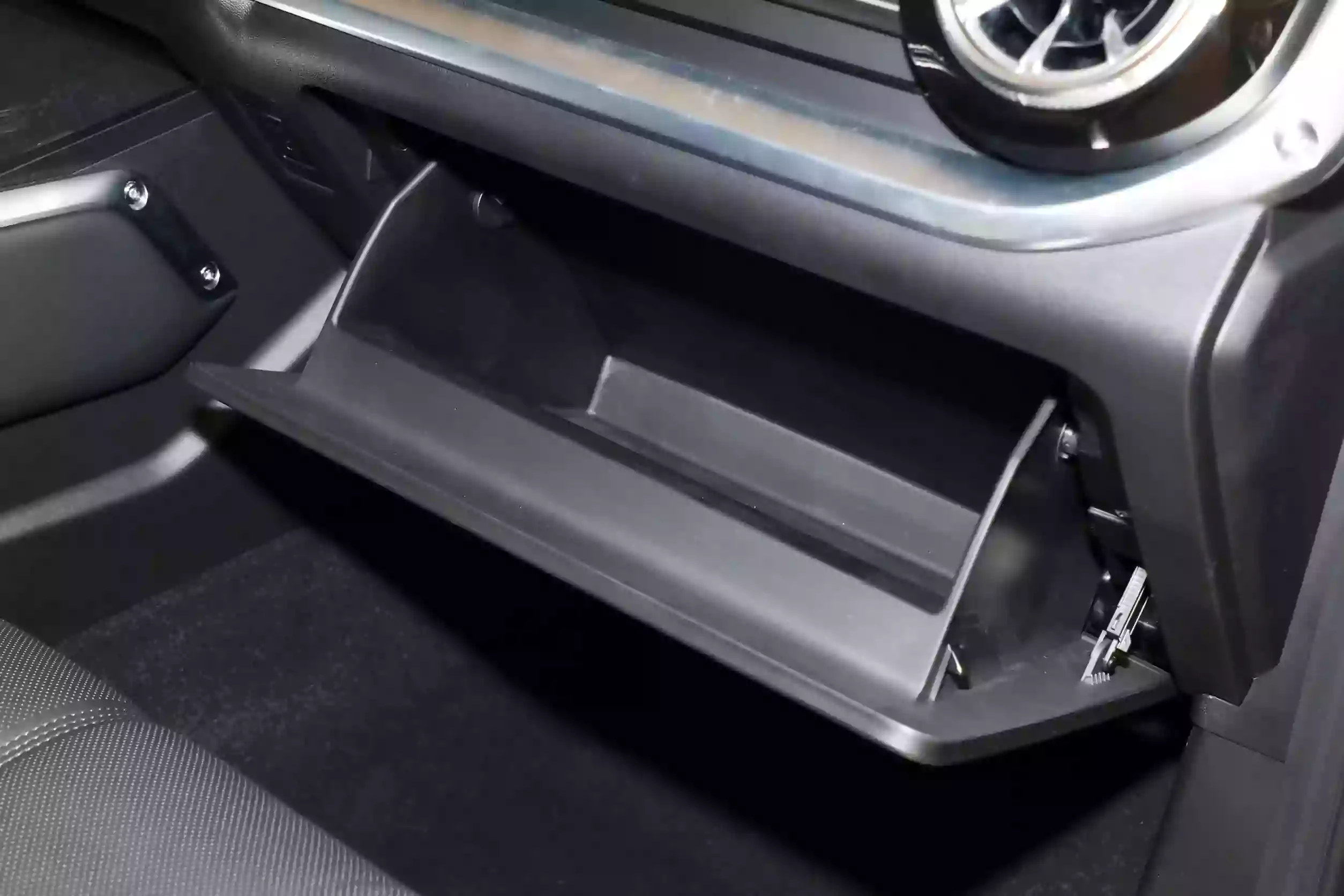 GWM Tank 400 Hi4-T 2023 interior-4