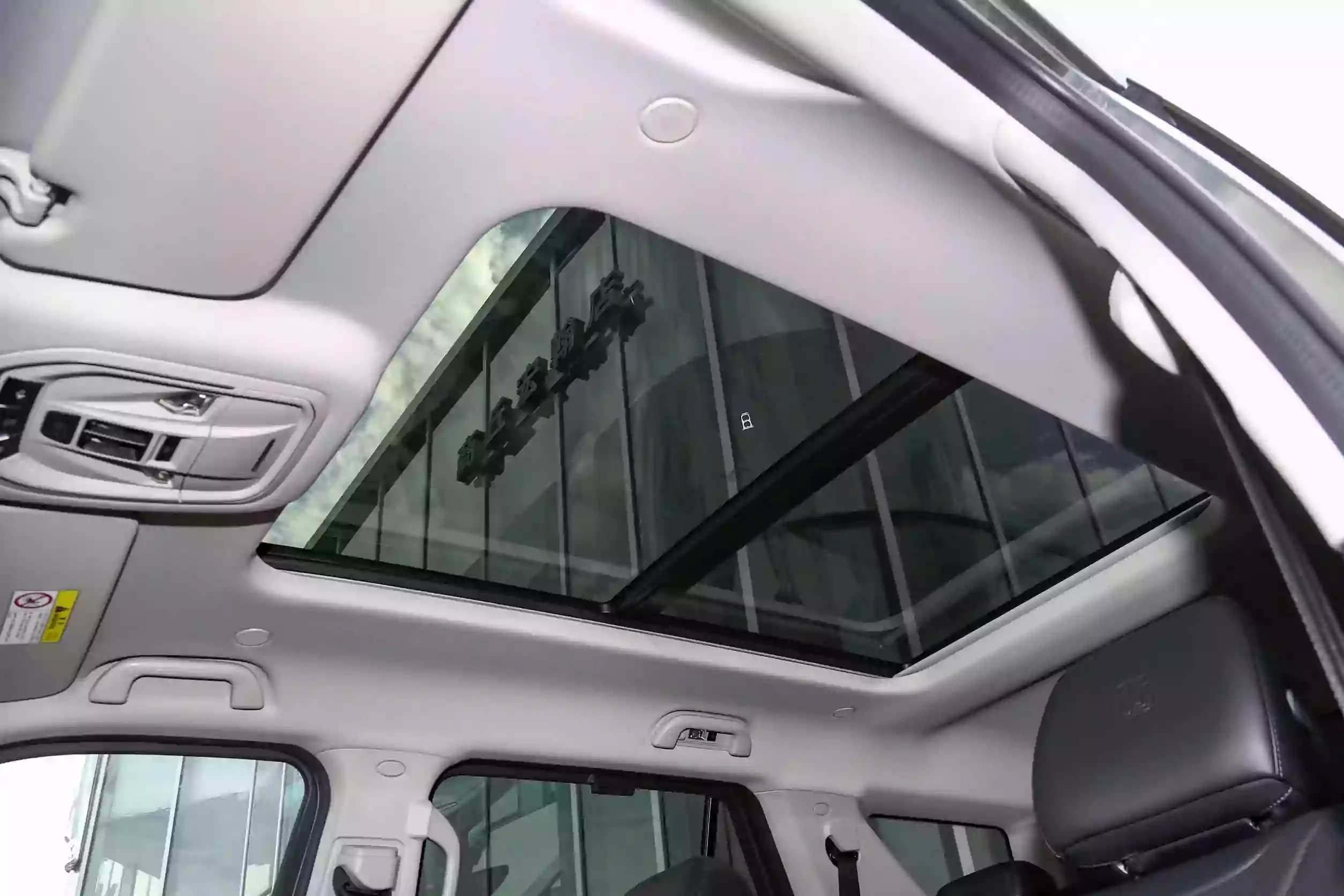 GWM Tank 400 Hi4-T 2023 space-3