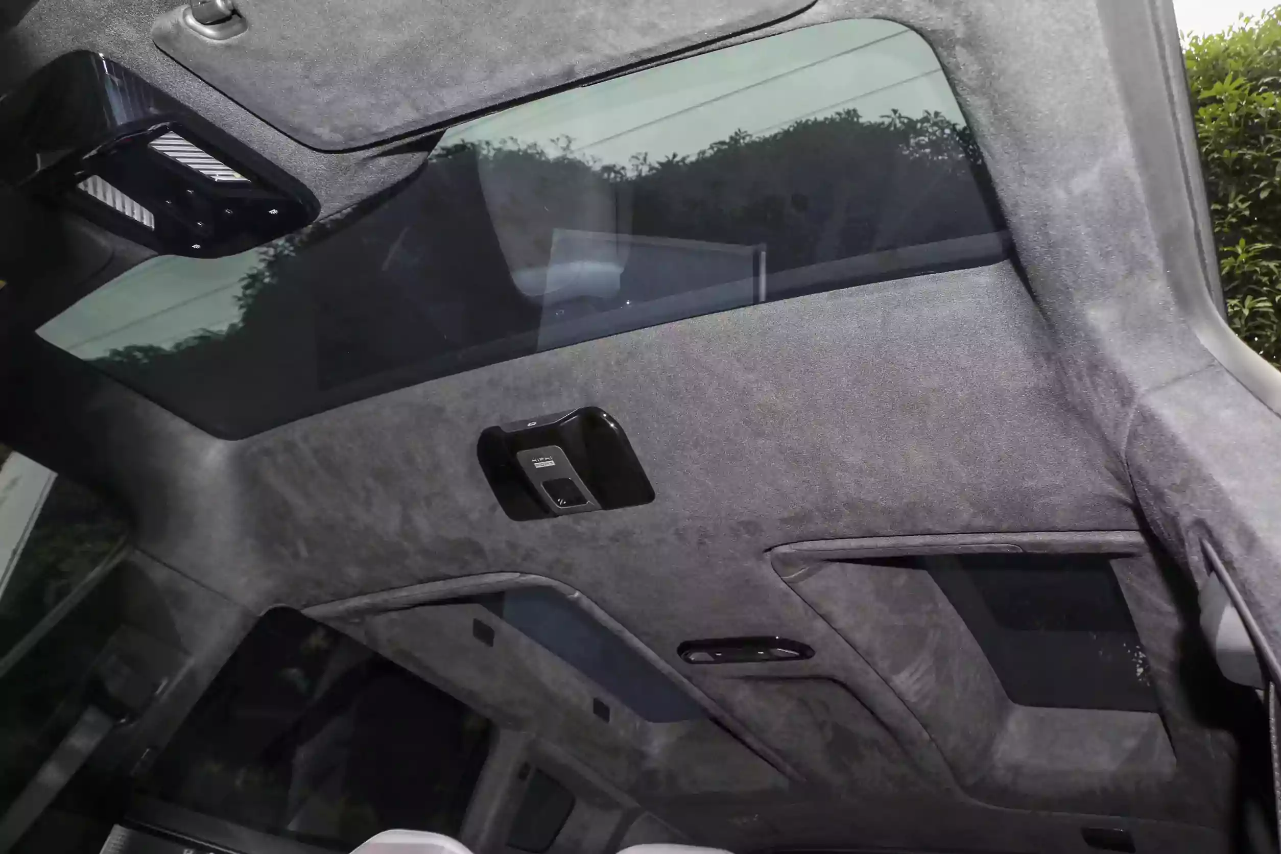 HiPhi Y 2023 space-3