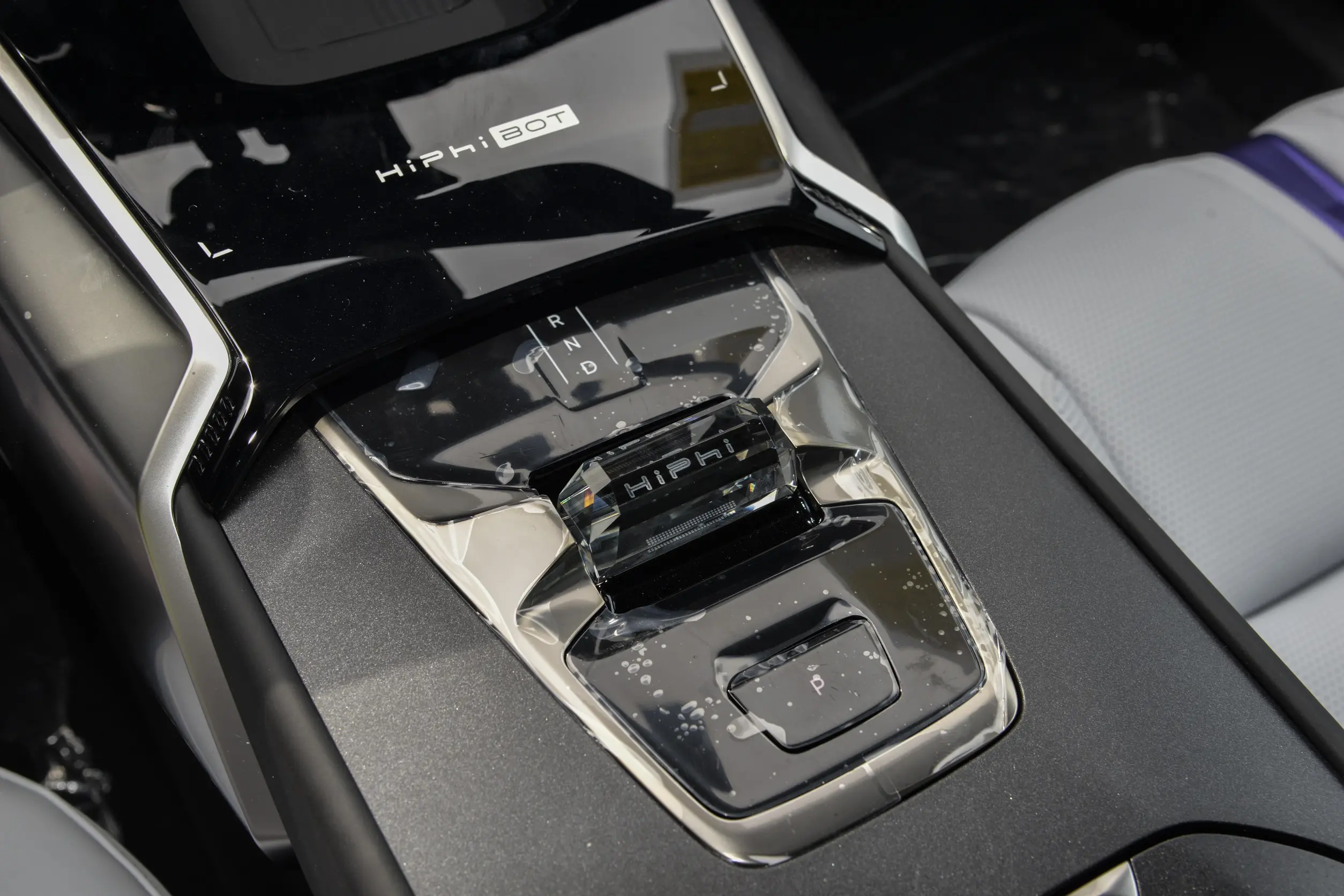 HiPhi Z 2023 interior-3