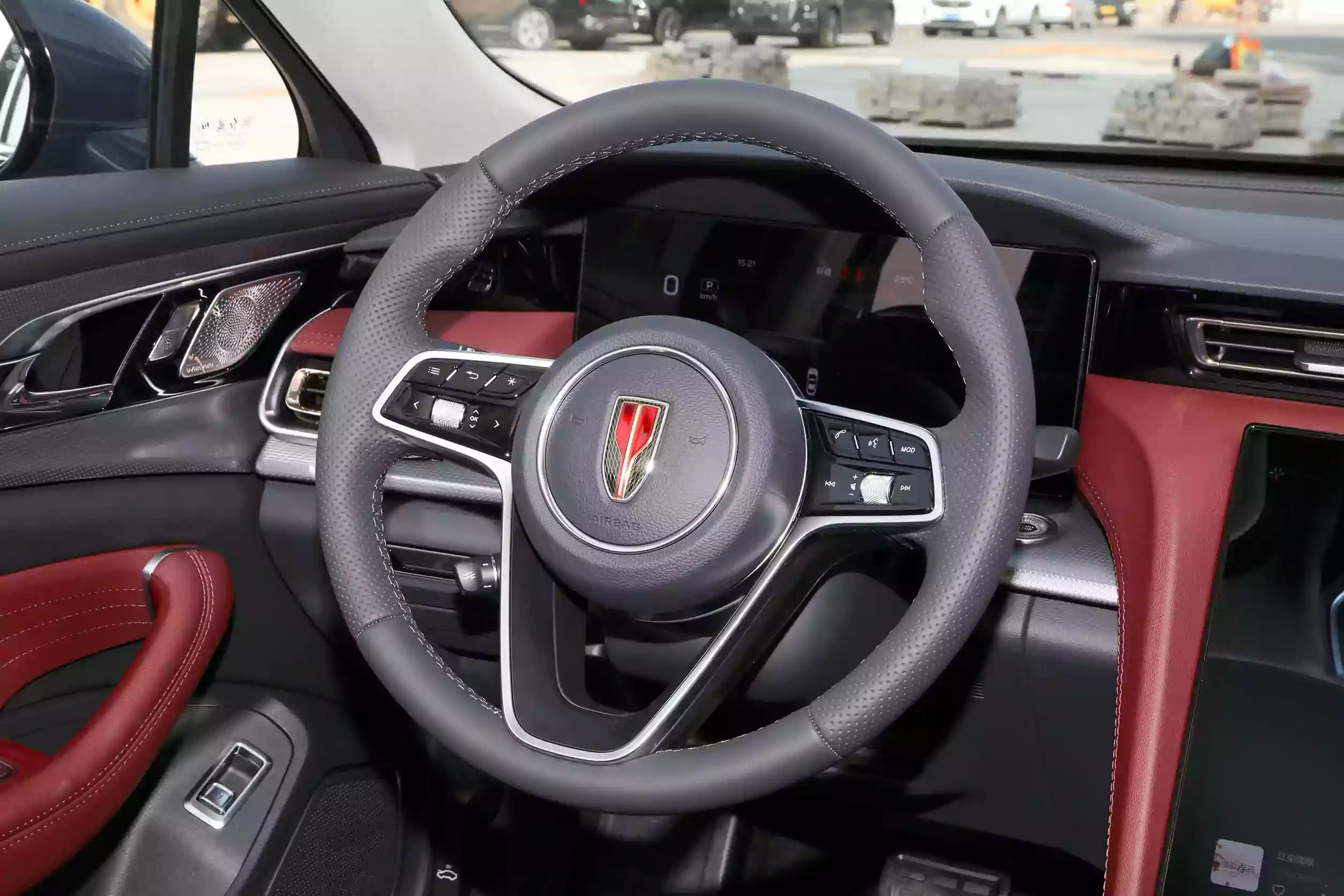 Hongqi H5 2024 interior-2