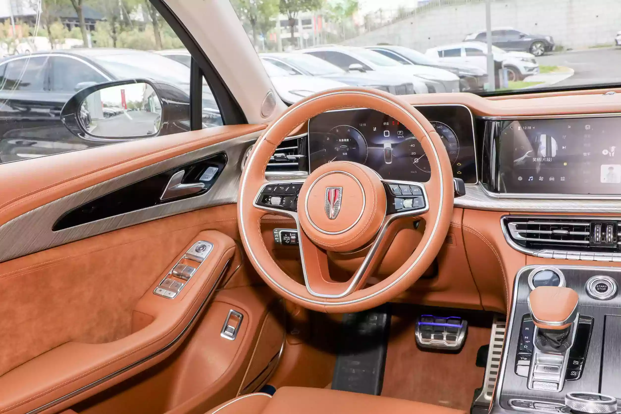 Hongqi H9 2023 interior-2