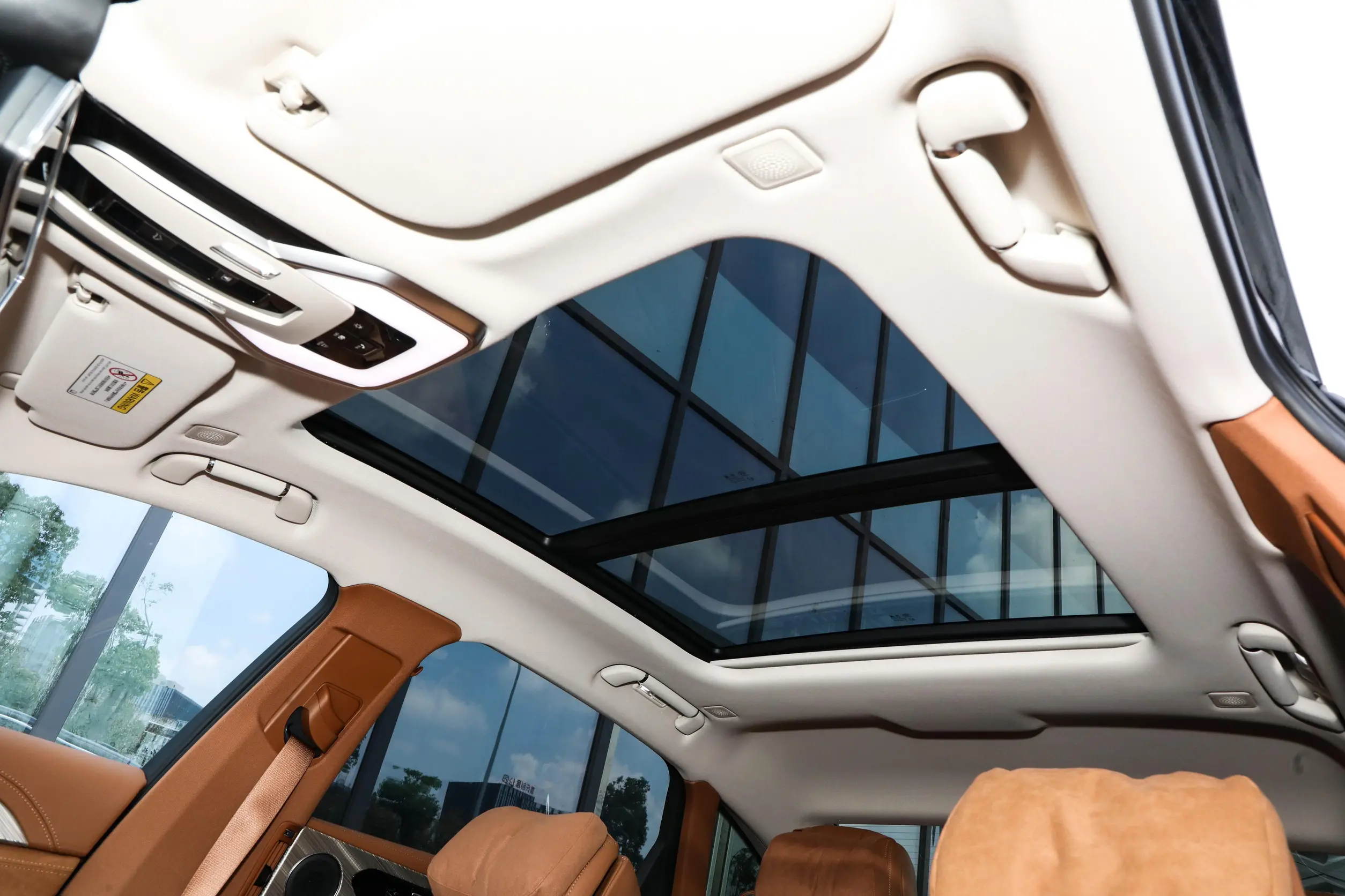 Hongqi H9 2023 space-3