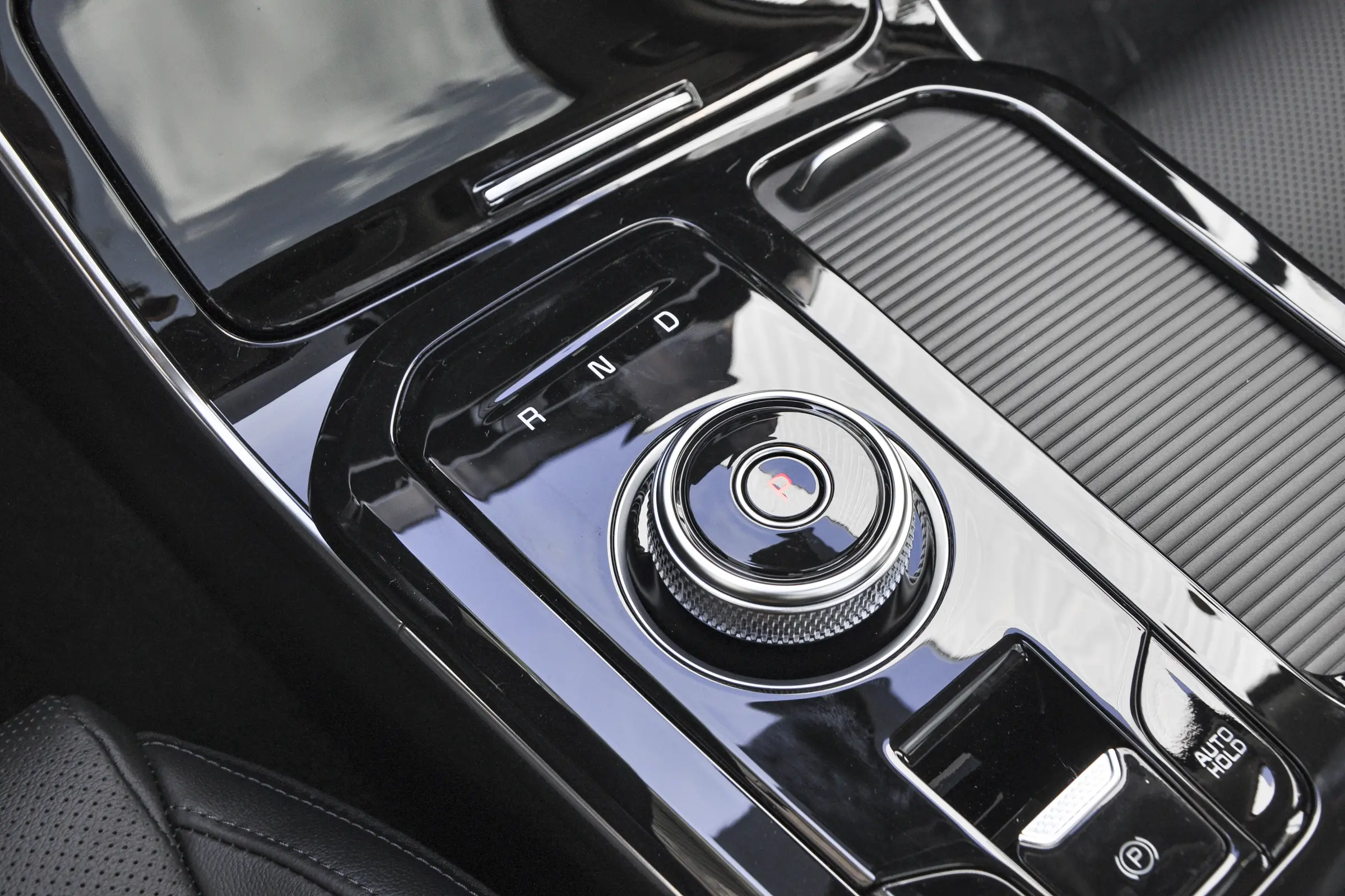 Kia K5 2021 interior-3