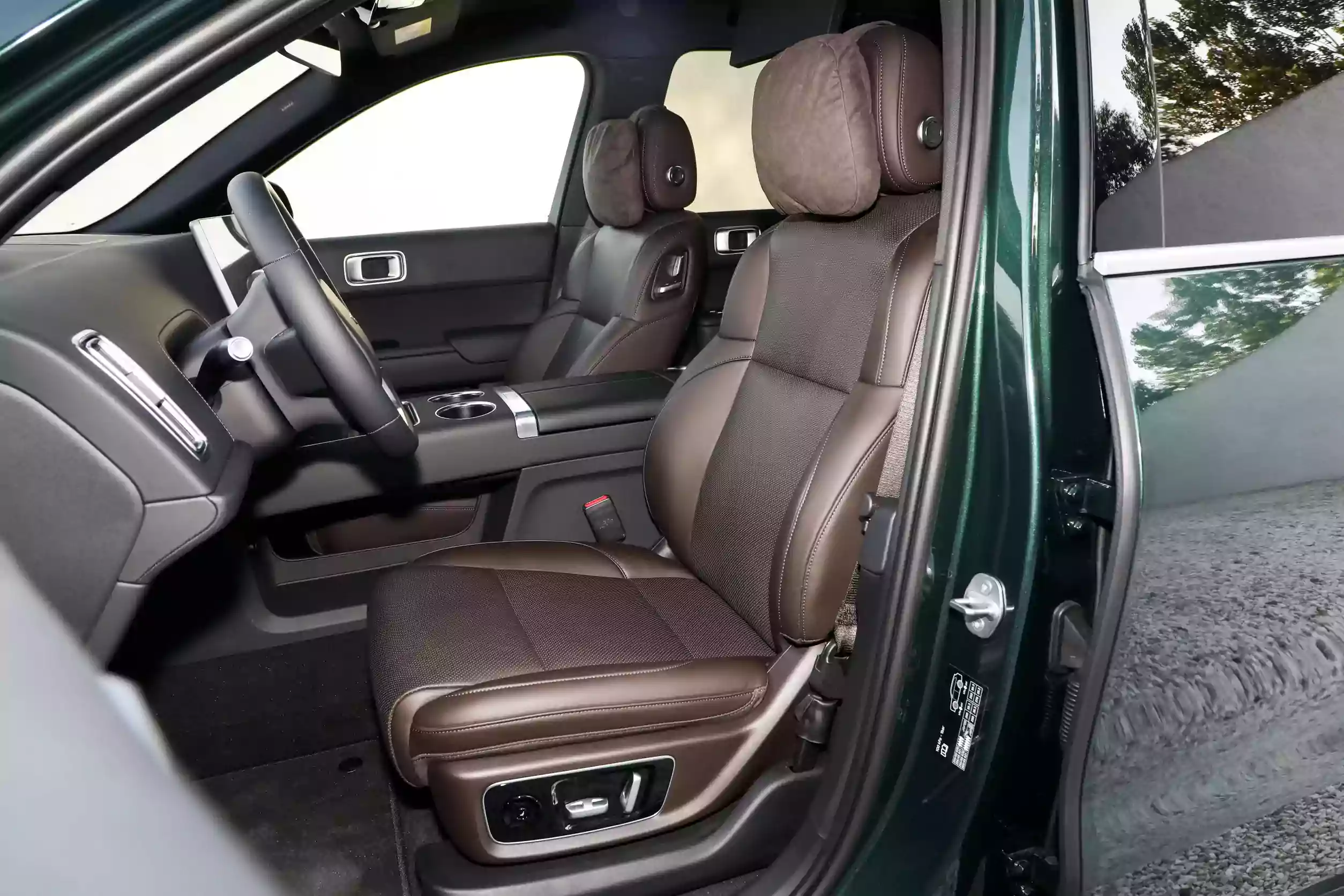 Li Auto L8 2023 space-1