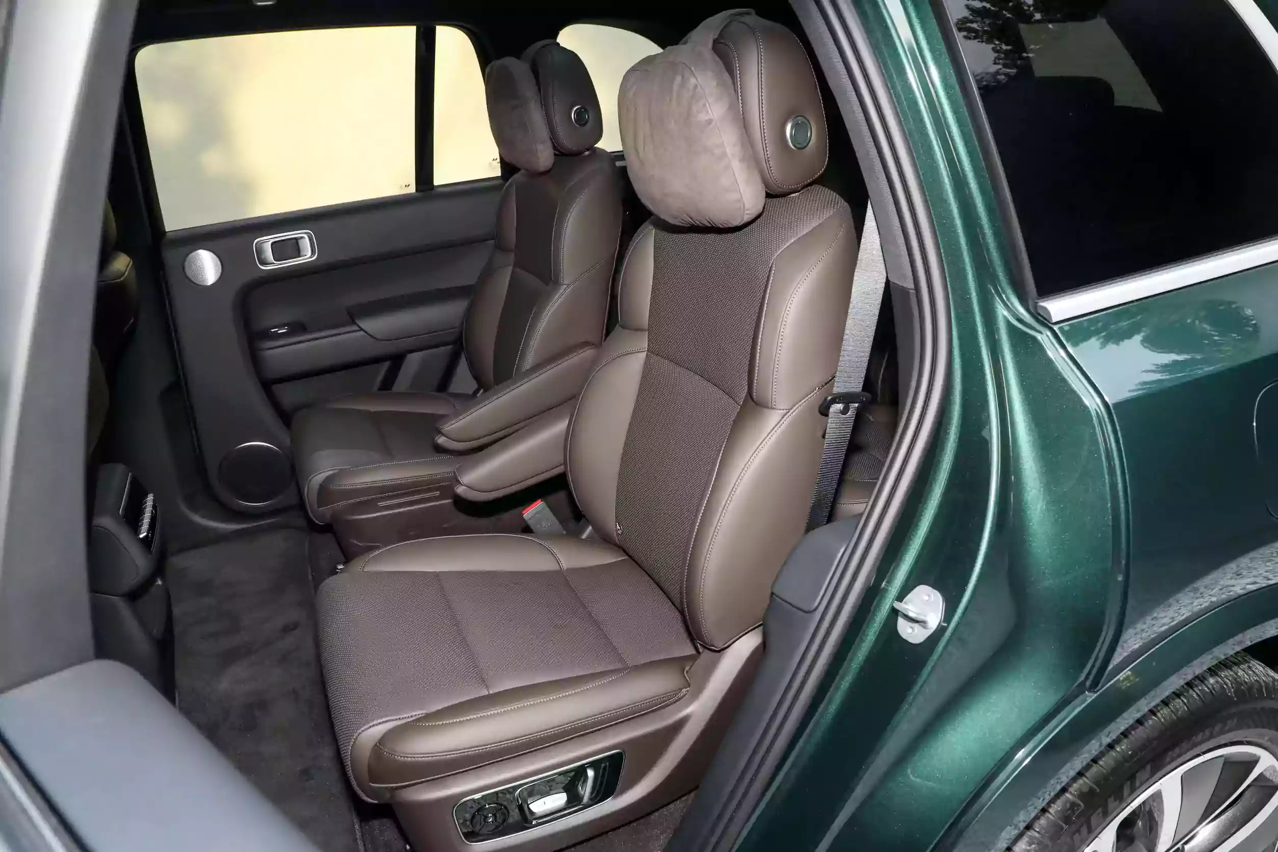 Li Auto L8 2023 space-2