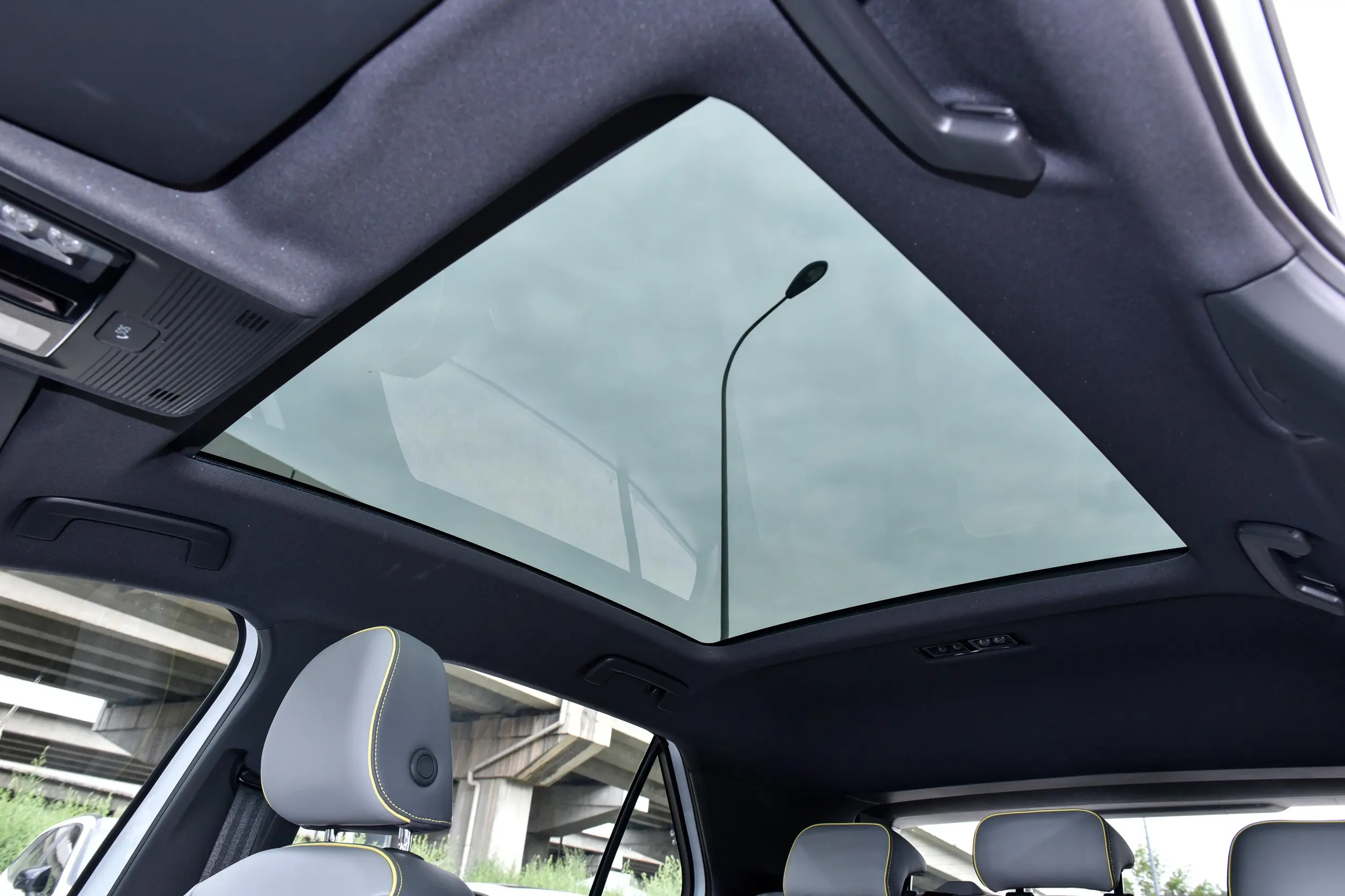 Volkswagen ID.3 2023 space-3