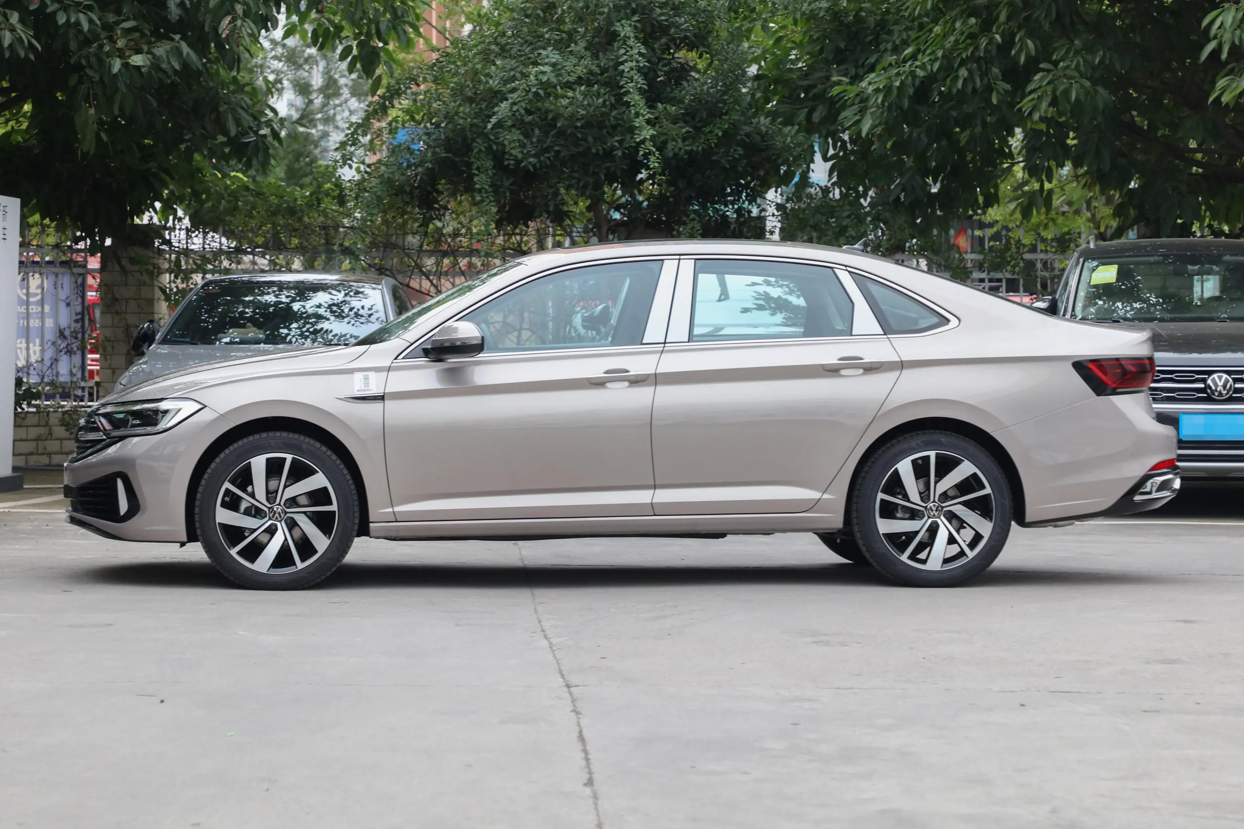 Volkswagen Sagitar 2023 appearance-3