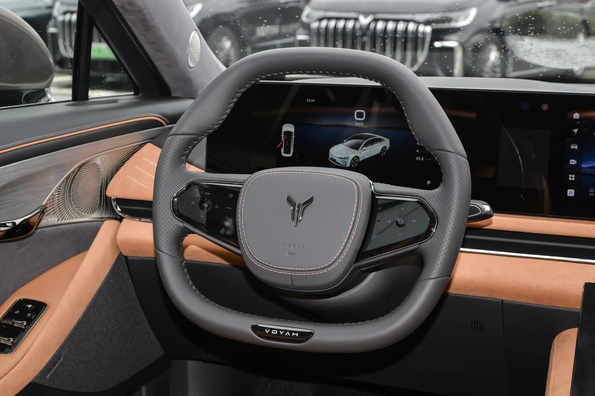 Voyah Passion 2023 interior-2