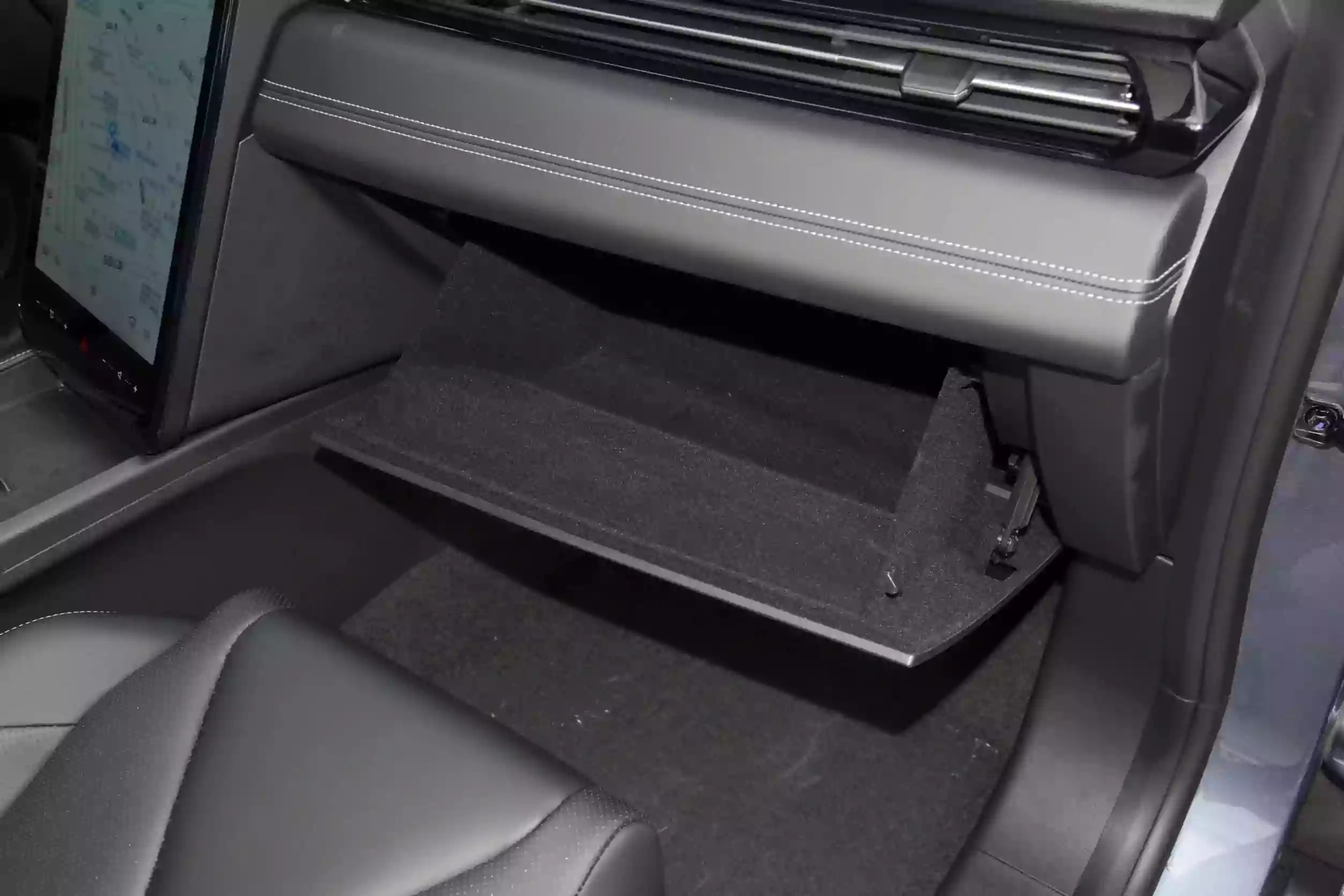 Xpeng G3 2022 interior-4