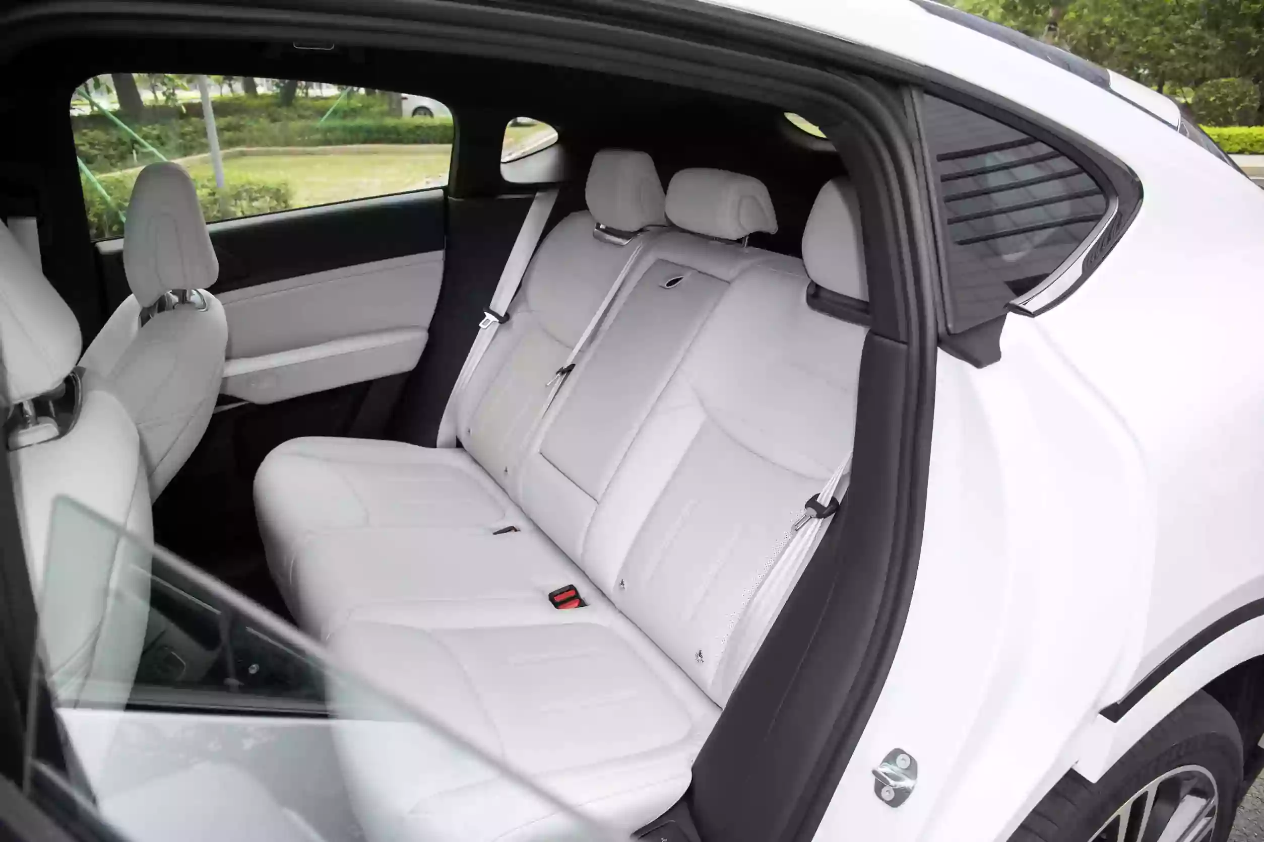 Xpeng G6 2023 space-2