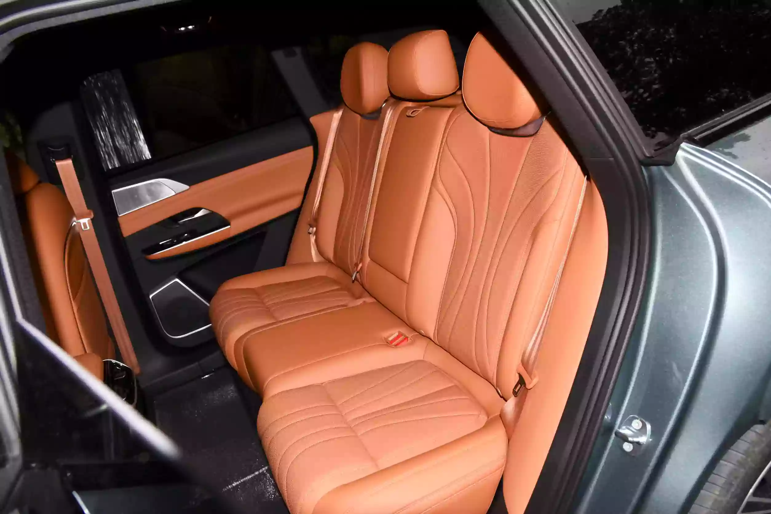 Xpeng G9 2024 space-2