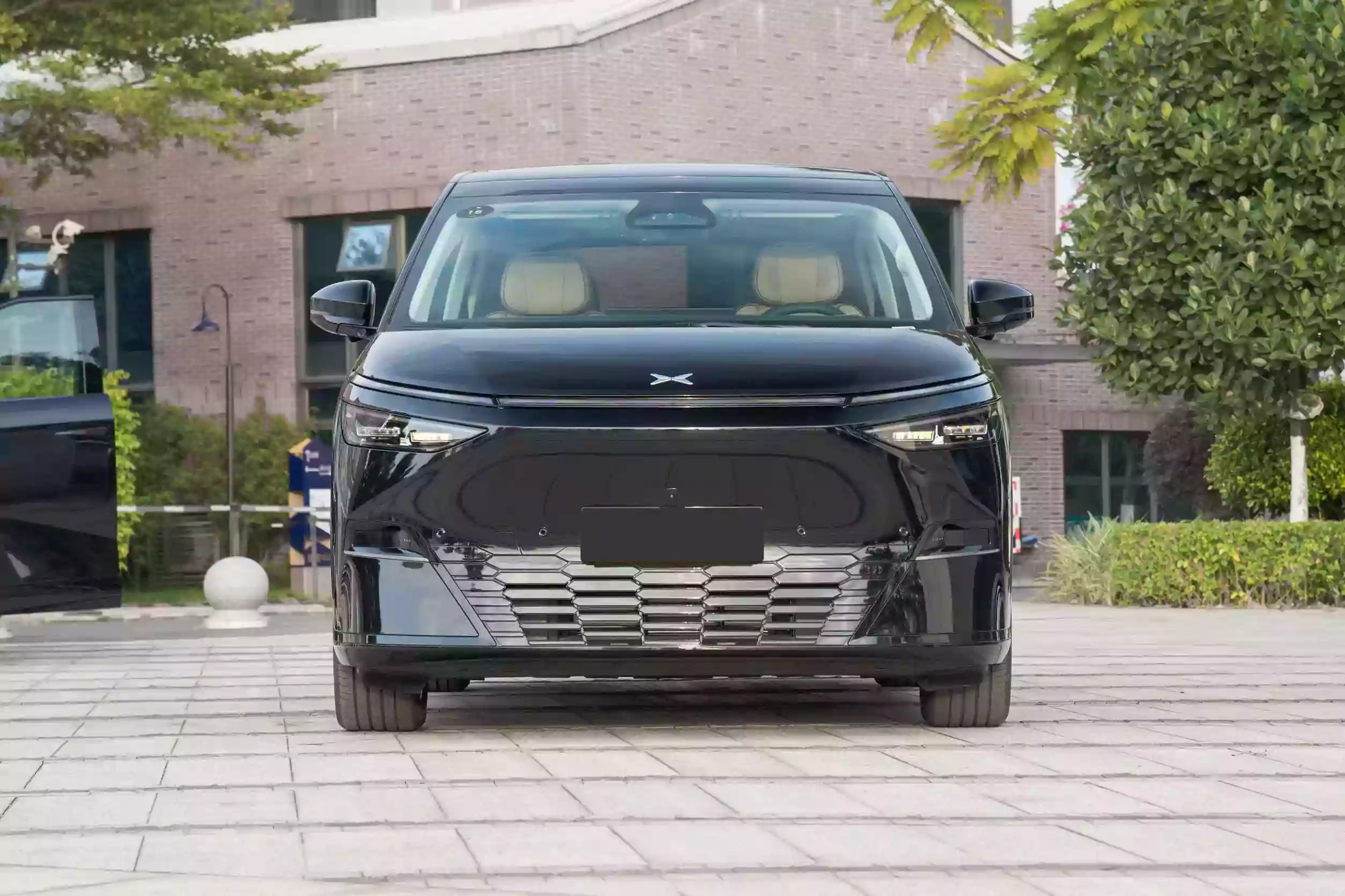 Xpeng X9 2023 appearance-2