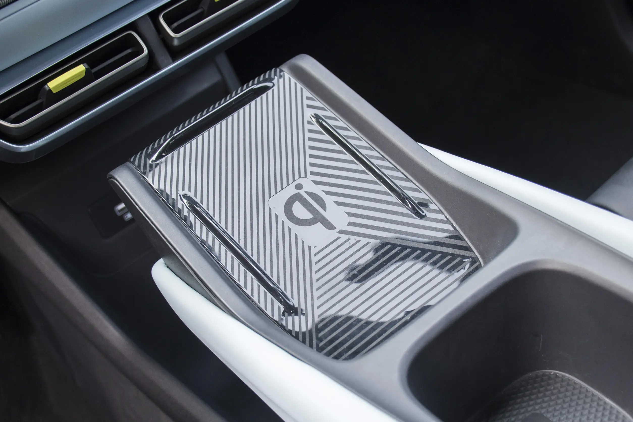 BYD Seagull 2023 interior4