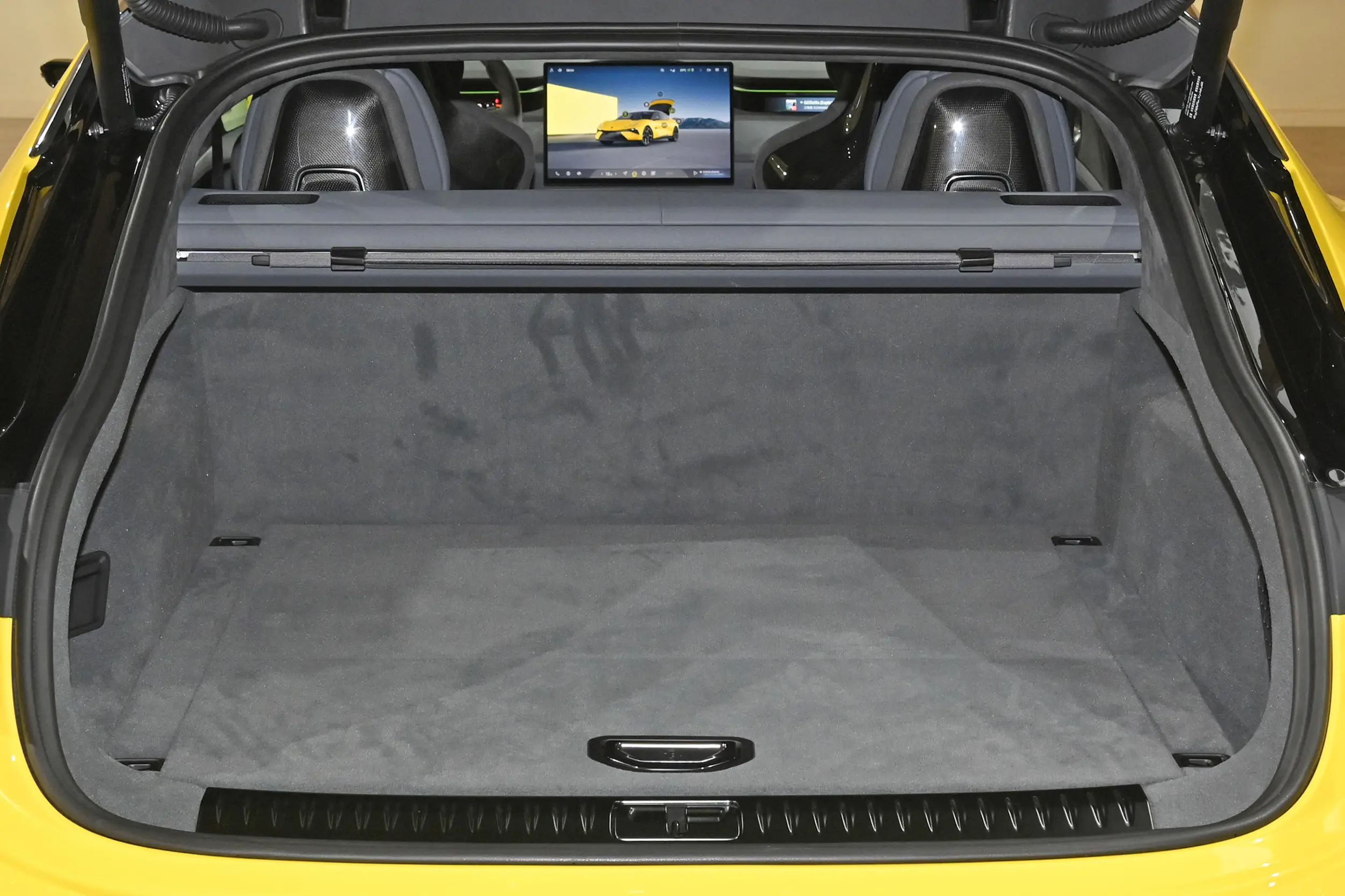 Lotus Emeya 2024 space-4