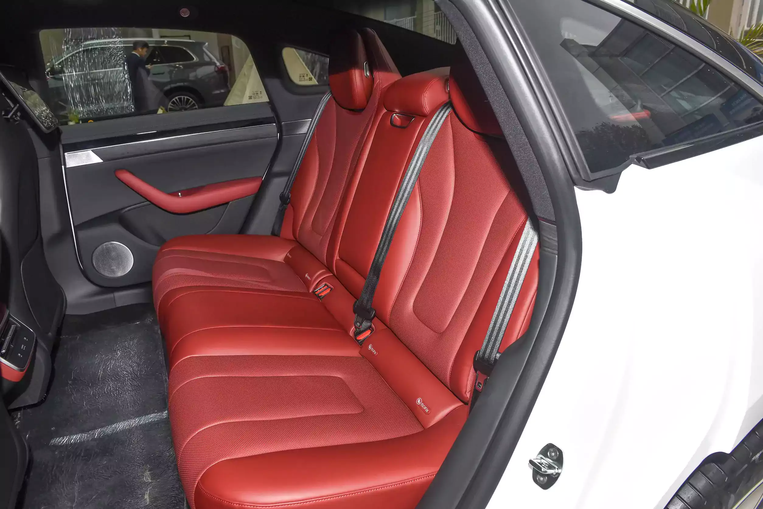 Luxeed S7 2024 space-2