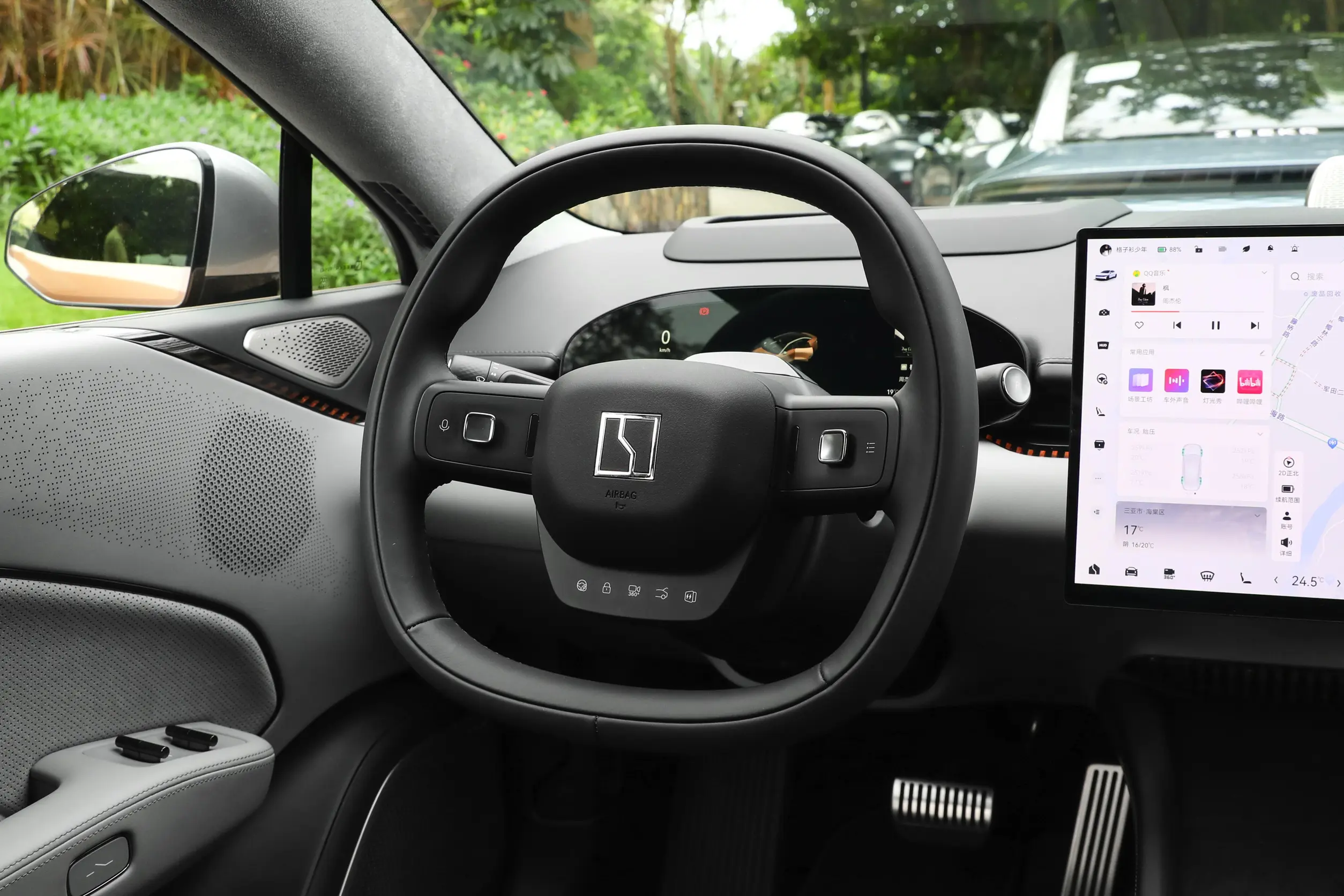 Zeekr 007 2024 interior-2