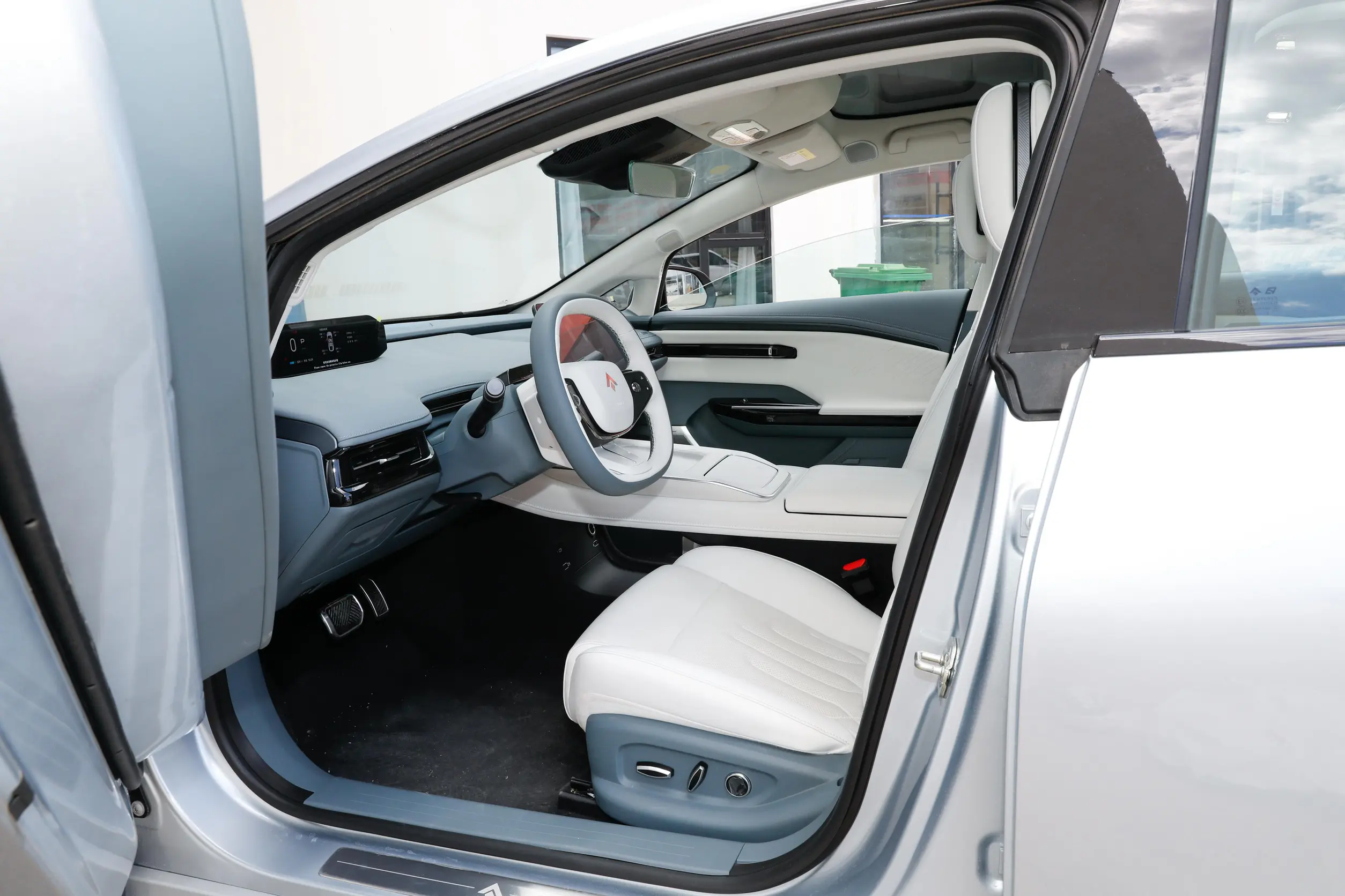 Hyper GT 2024 space-1