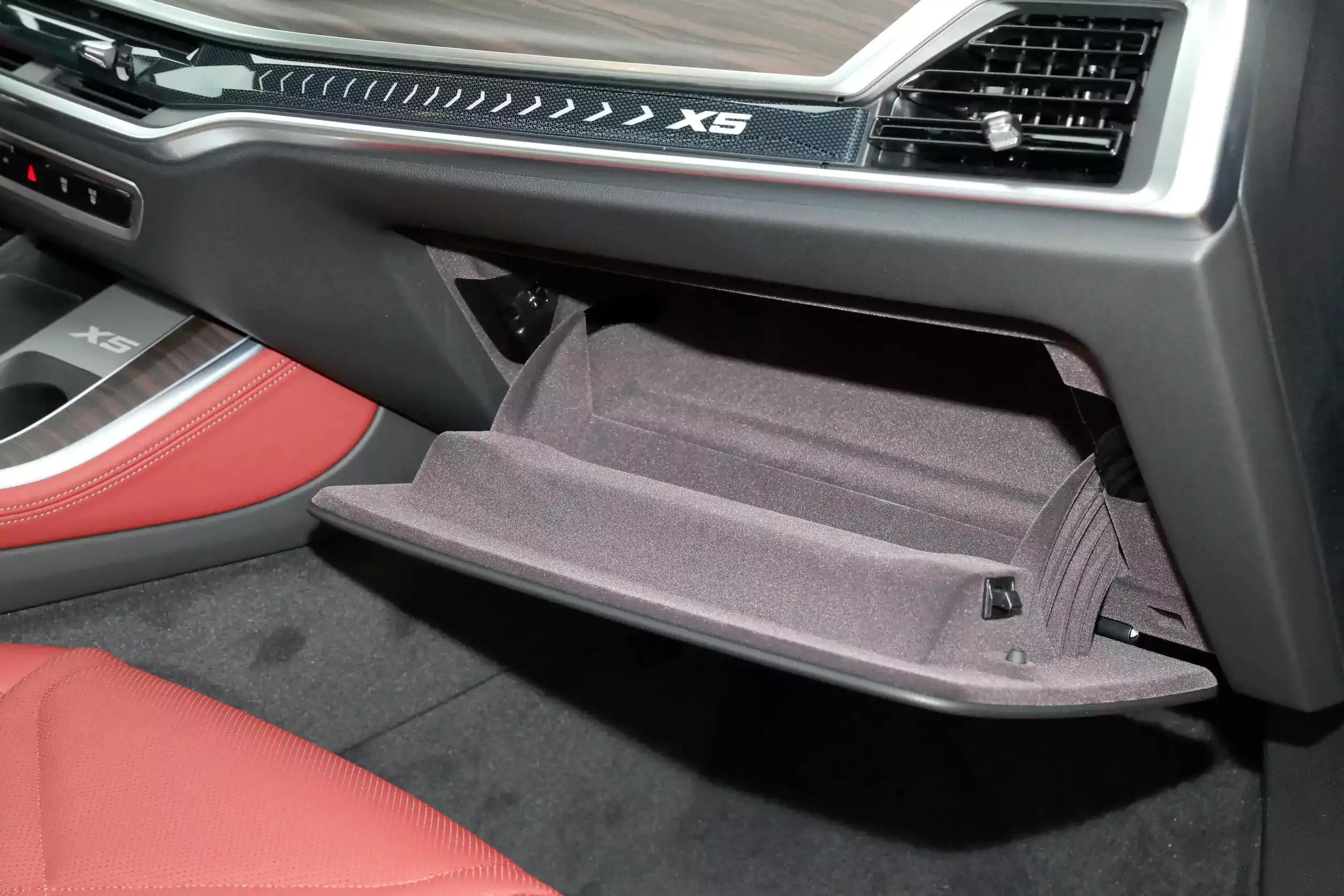 BMW X5 2023 interior-4