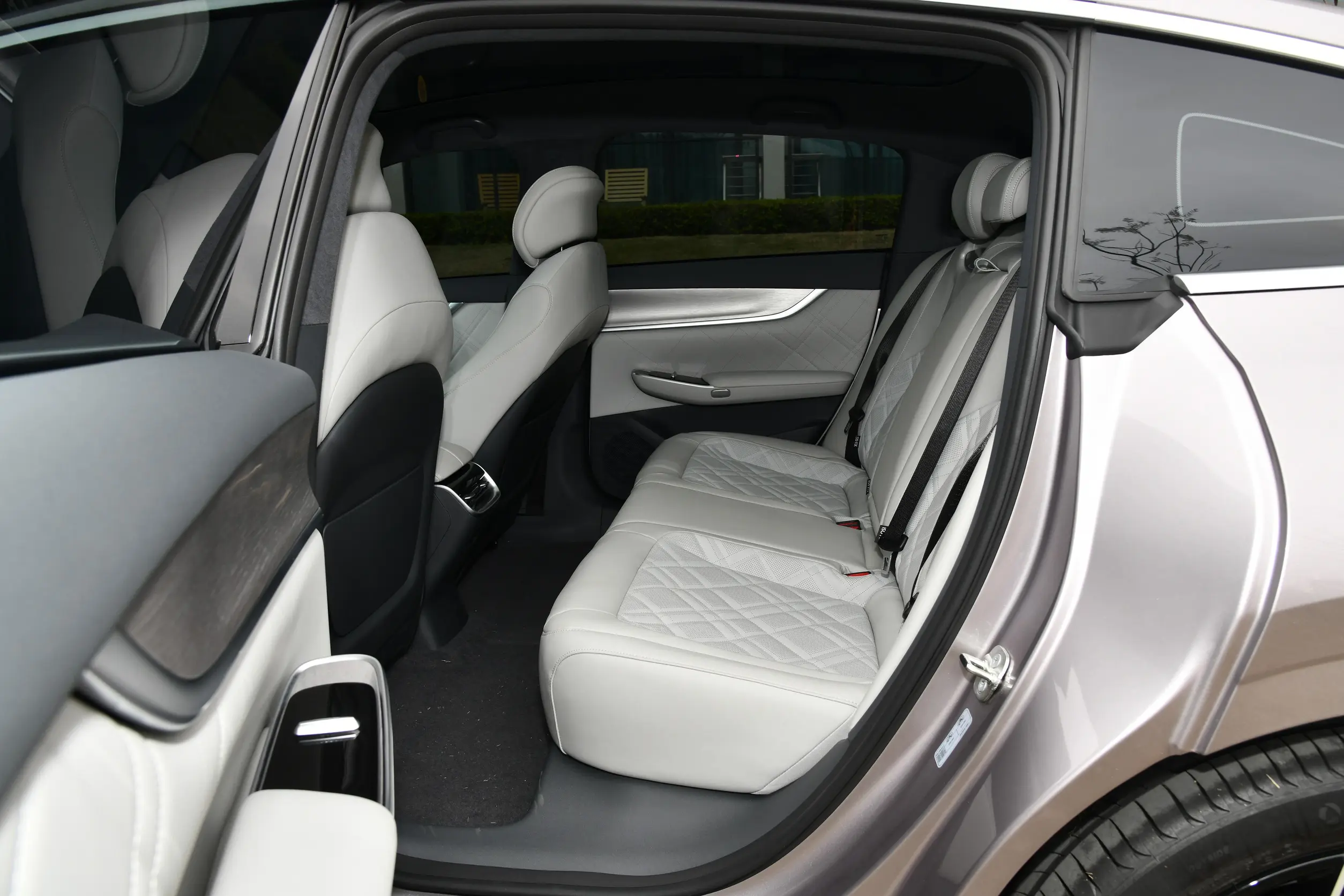 Changan Qiyuan A07 2024 space-2