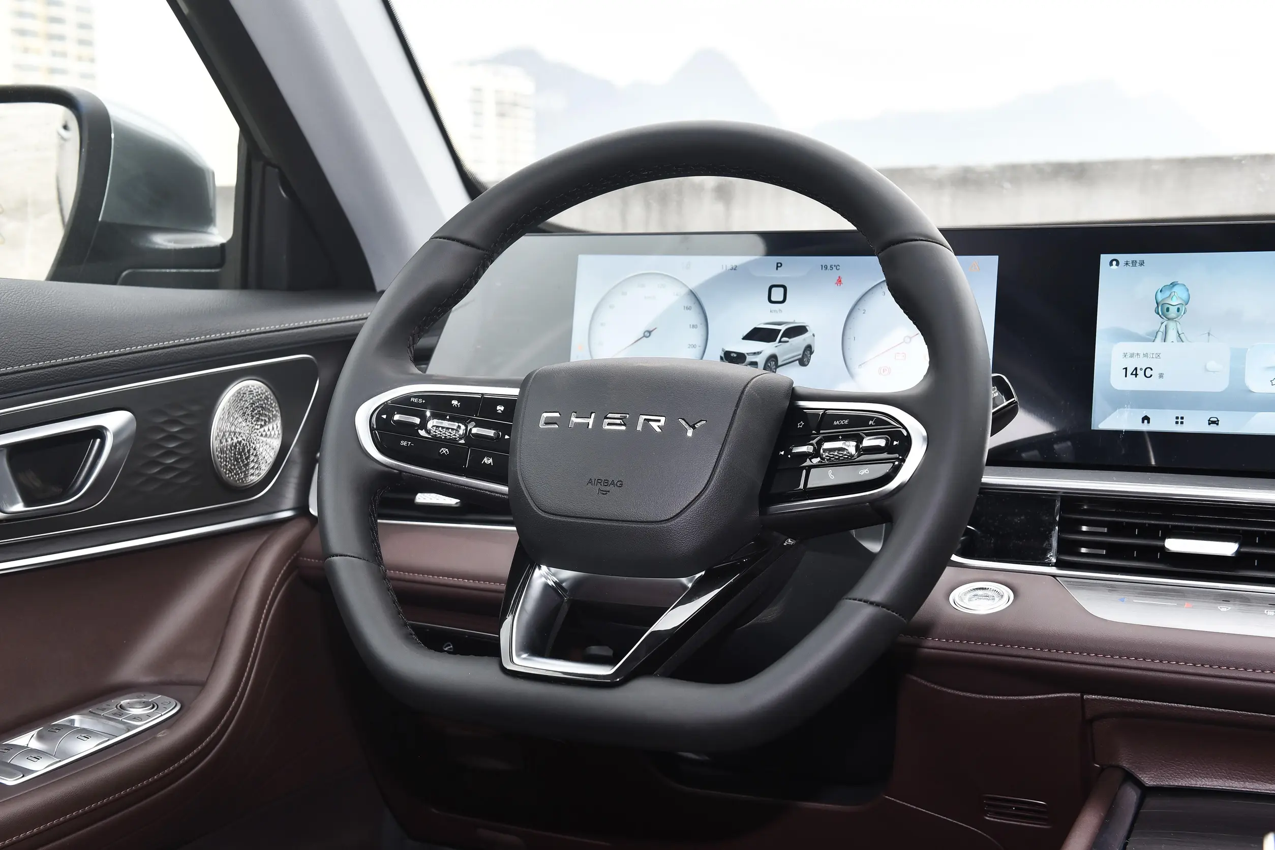 Chery Tiggo 8 PLUS 2024 interior-2