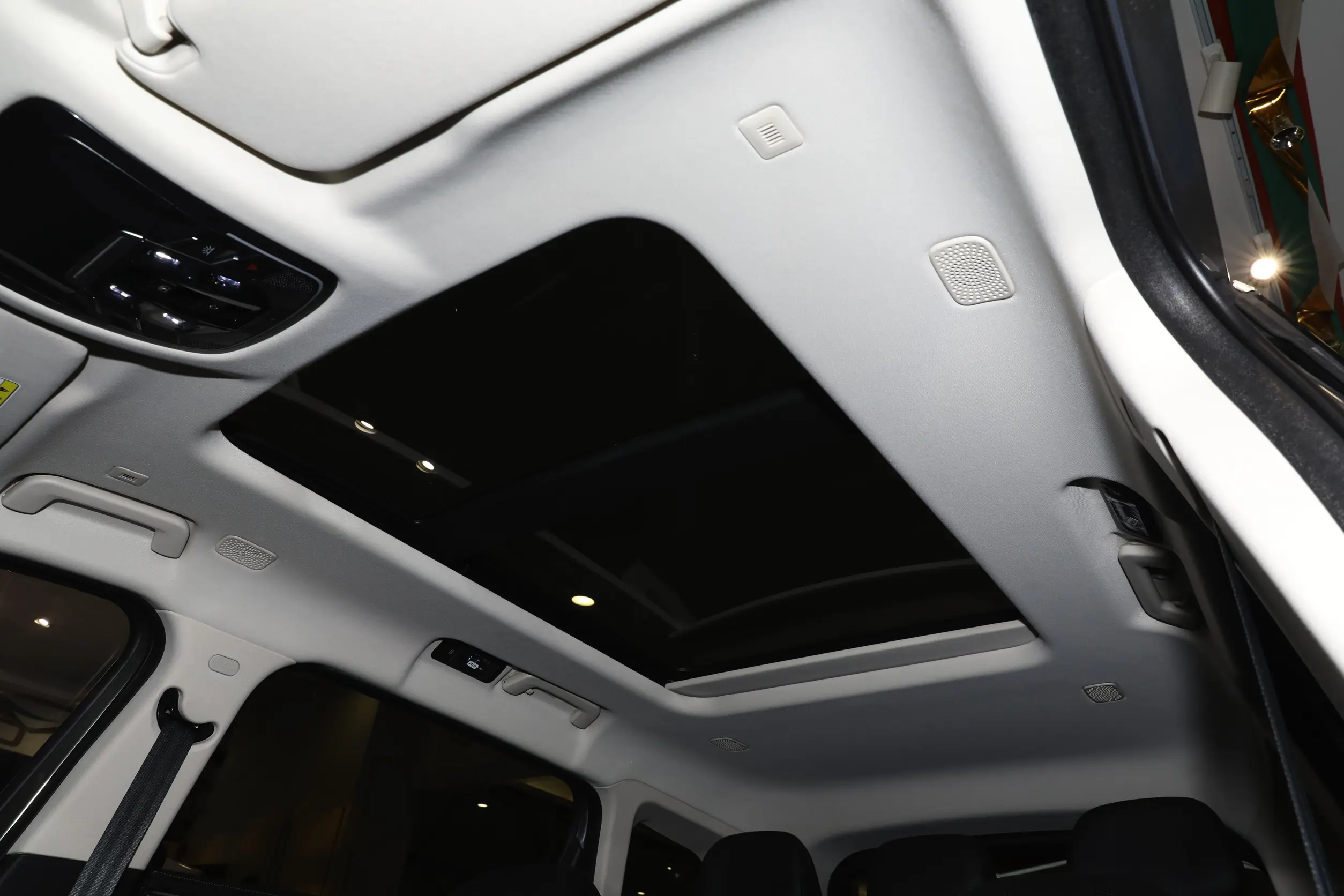 EXEED TXL 2024 space-3