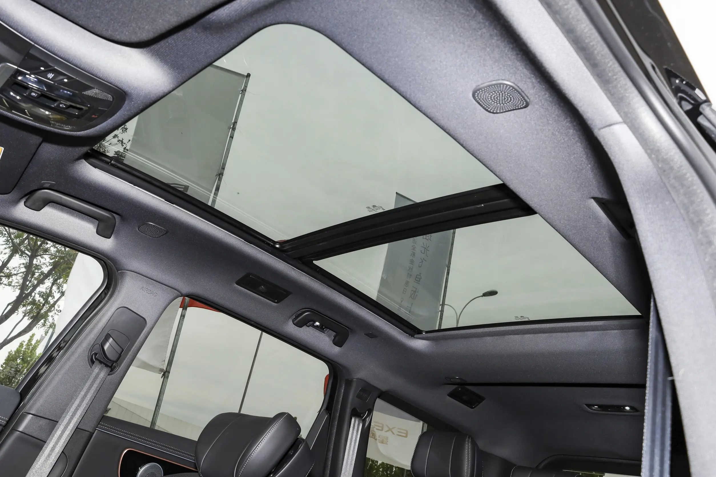 EXEED VX 2024 space-3