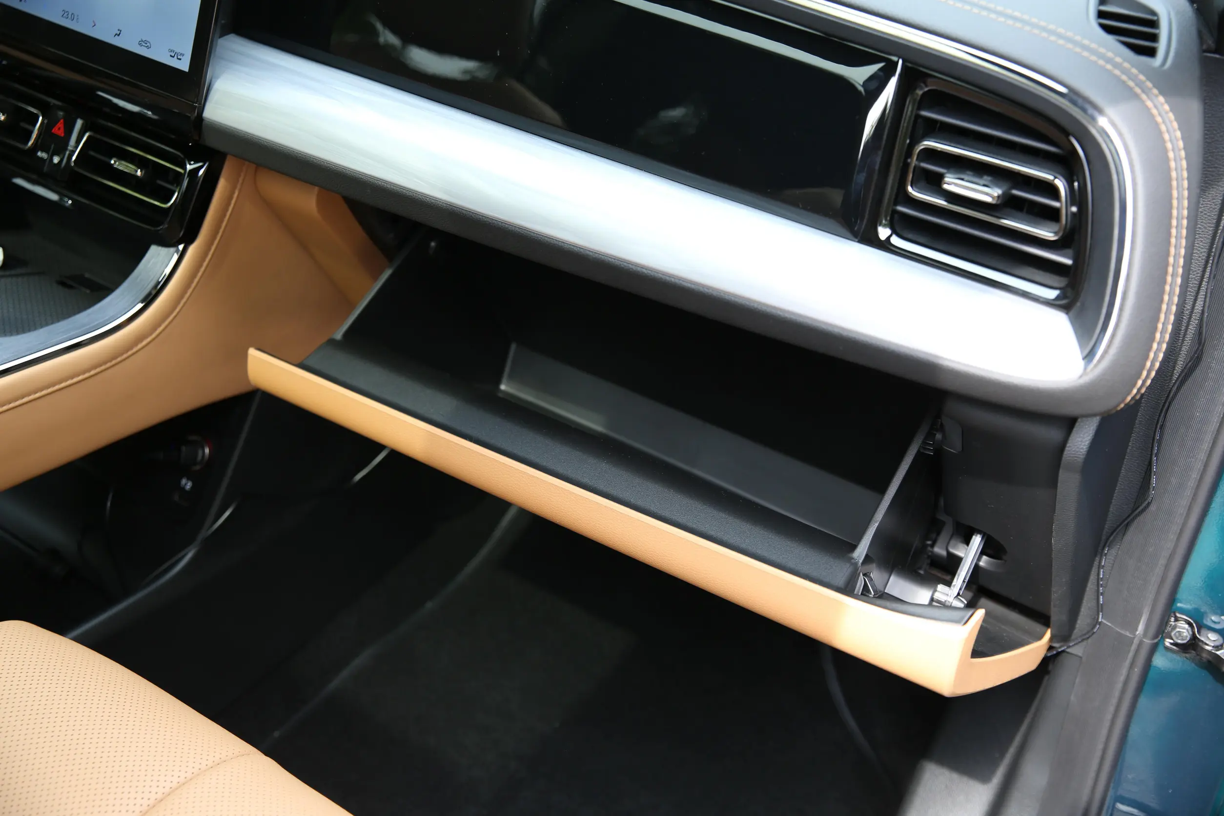 GAC Trumpchi ES9 PHEV 2024 interior-4