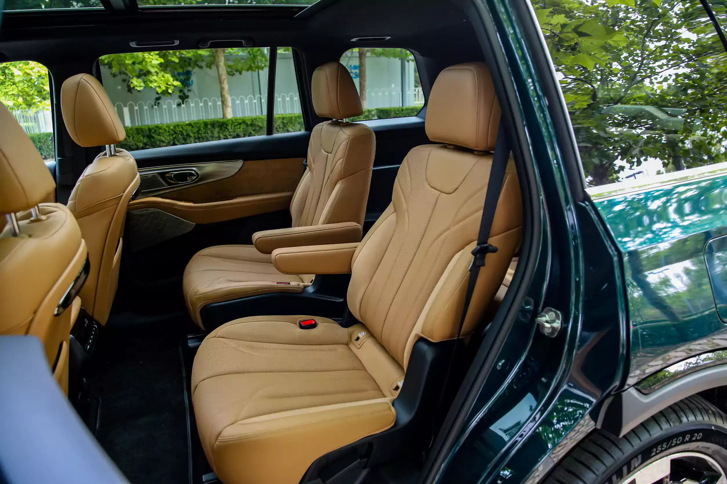 GAC Trumpchi ES9 PHEV 2024 space-2