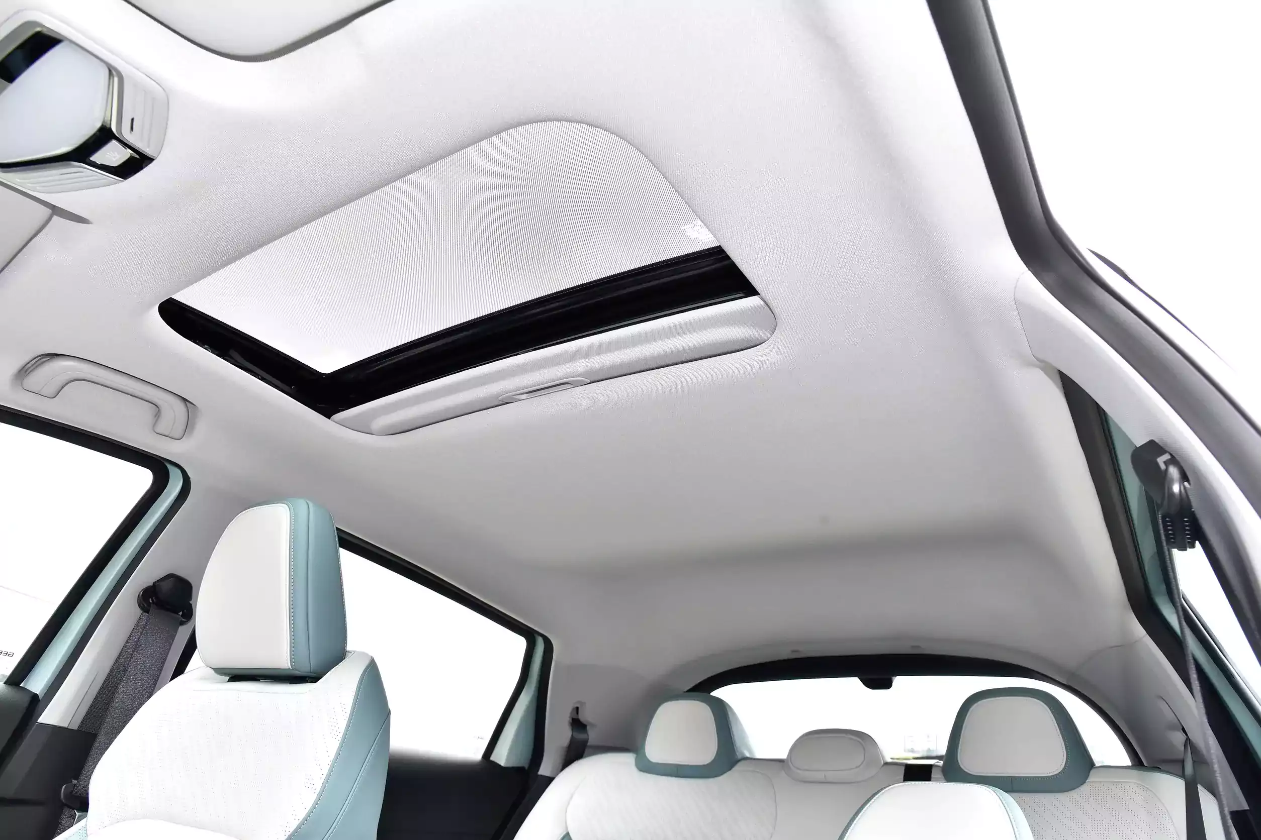 Geely Geometry E Firefly 2024 space-3