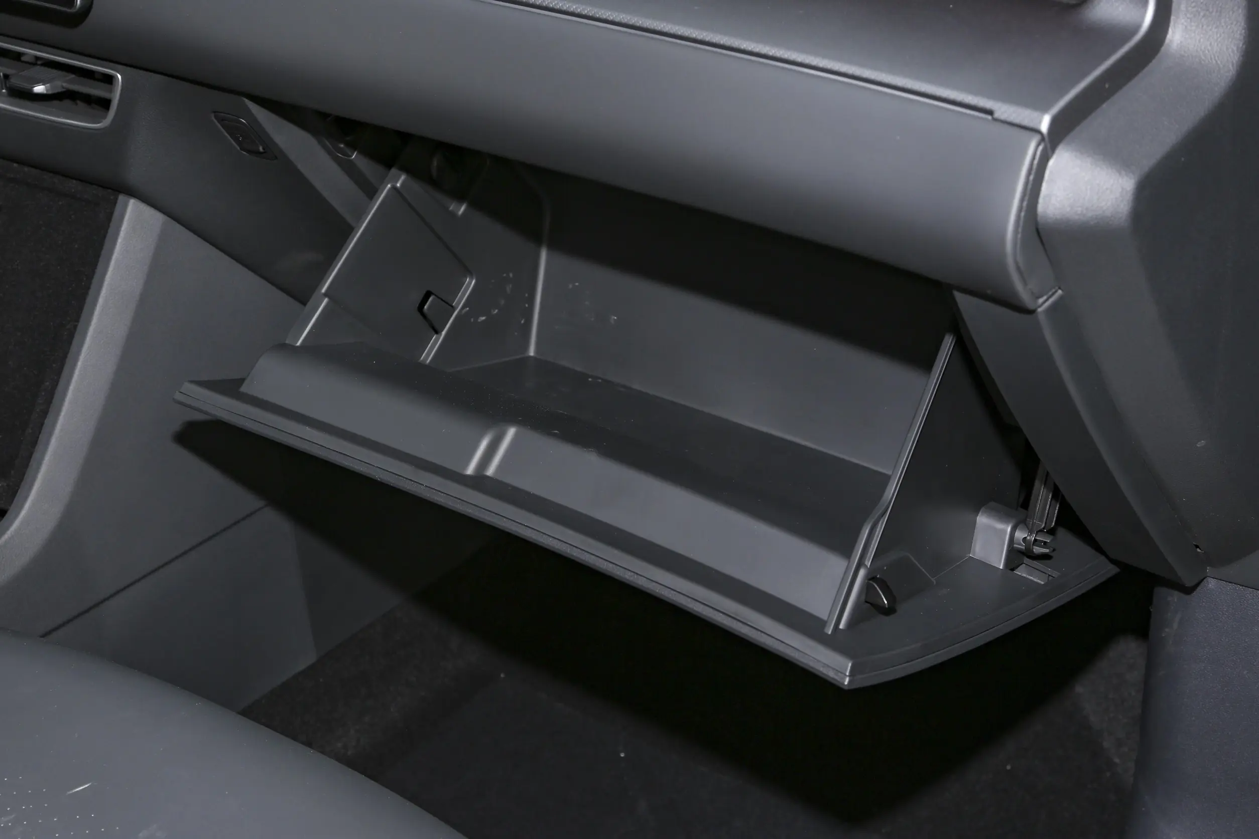 Jetour Dashing 2024 interior-4